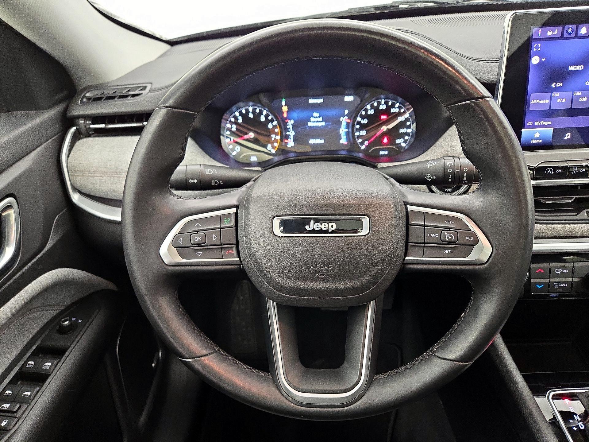 Thumbnail: 2022 Jeep Compass - 10