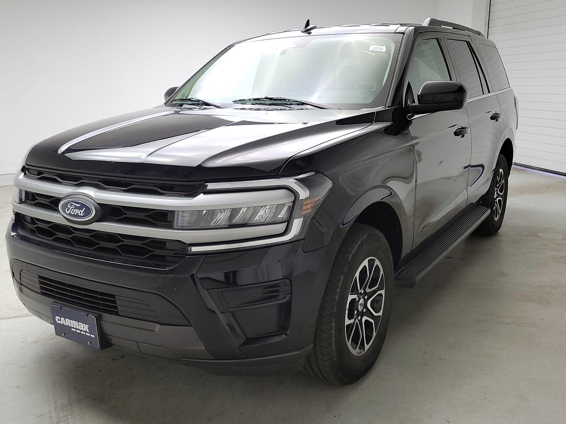 Thumbnail: 2024 Ford Expedition - 3