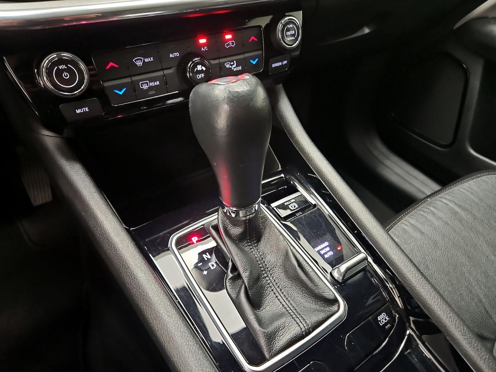 2023 Jeep Compass Limited - Photo 16