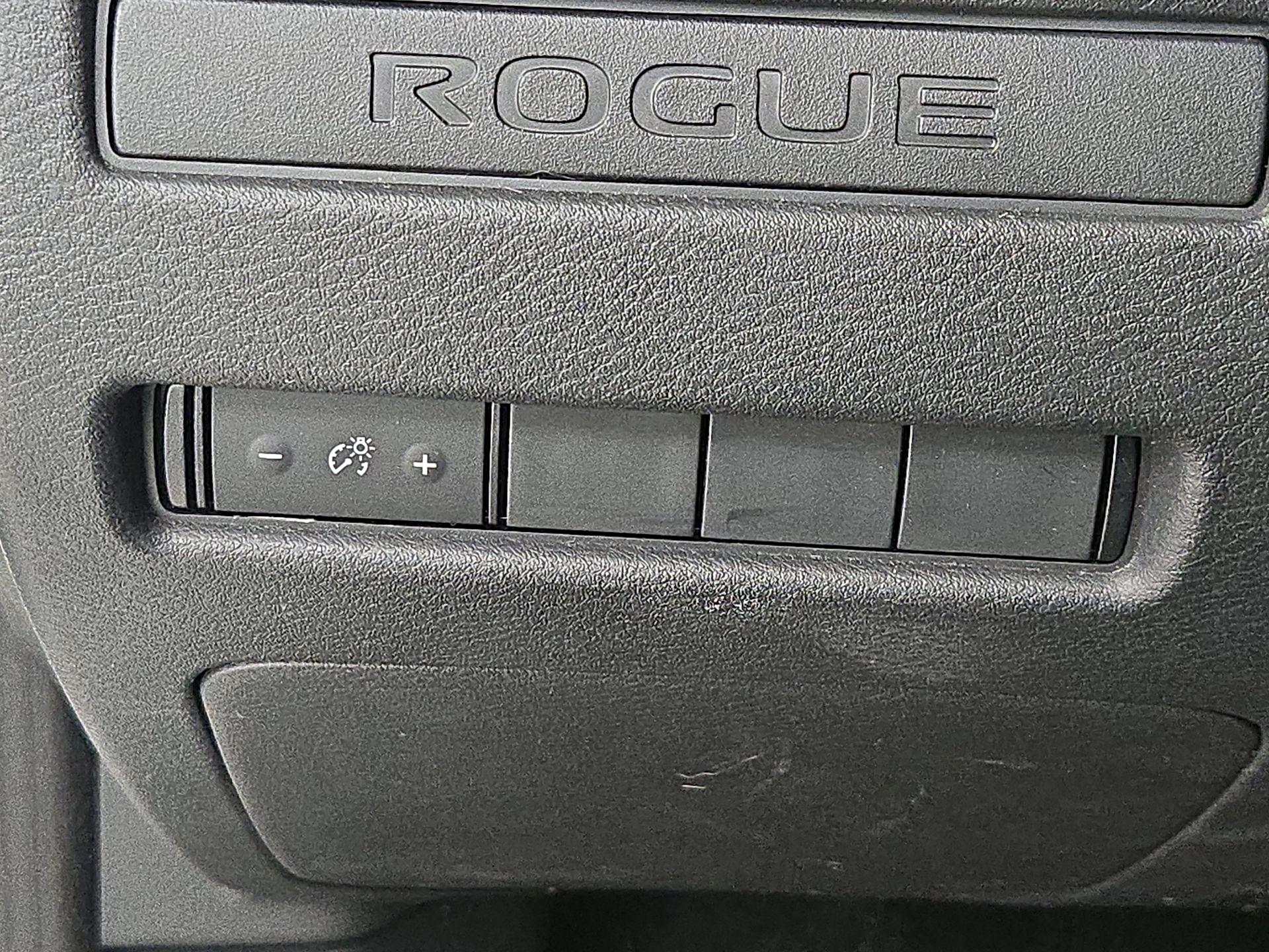 Thumbnail: 2023 Nissan Rogue - 13