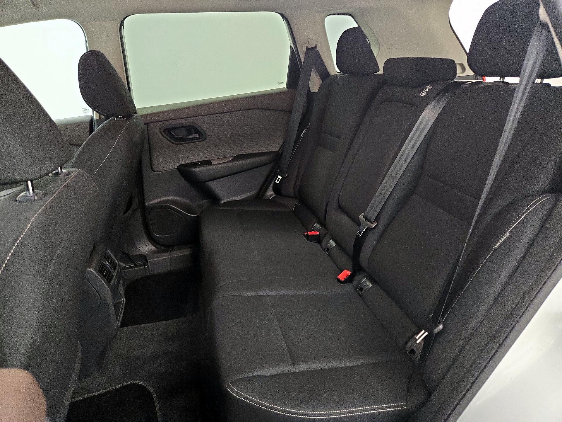 Thumbnail: 2023 Nissan Rogue - 19