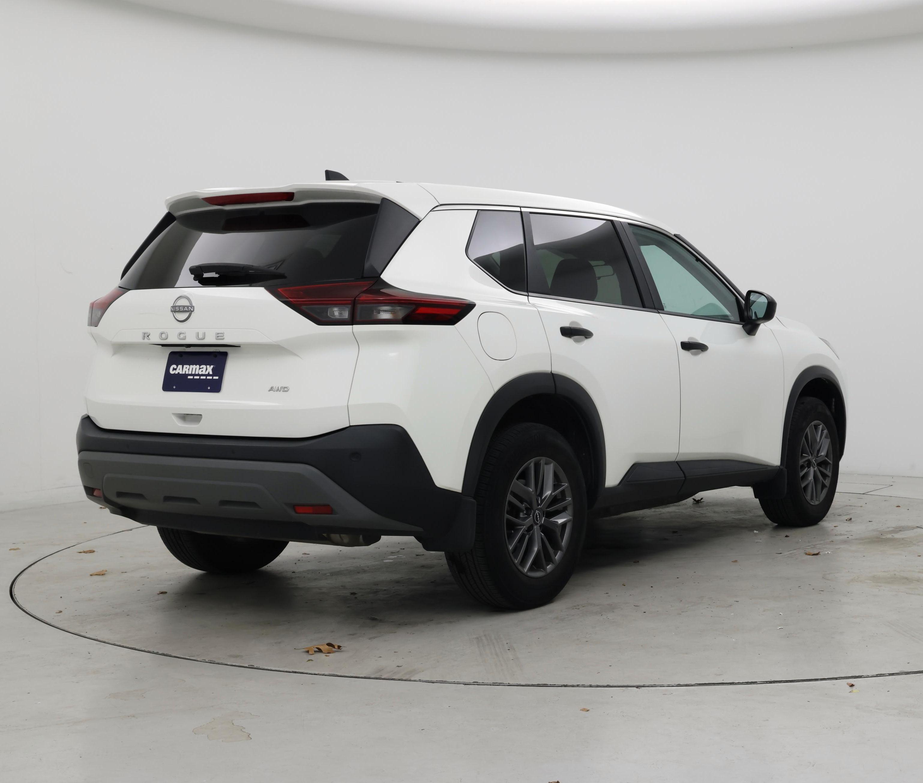 Thumbnail: 2023 Nissan Rogue - 8