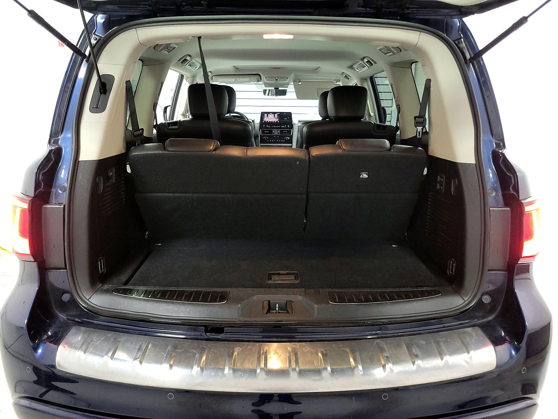 Thumbnail: 2024 INFINITI QX80 - 15