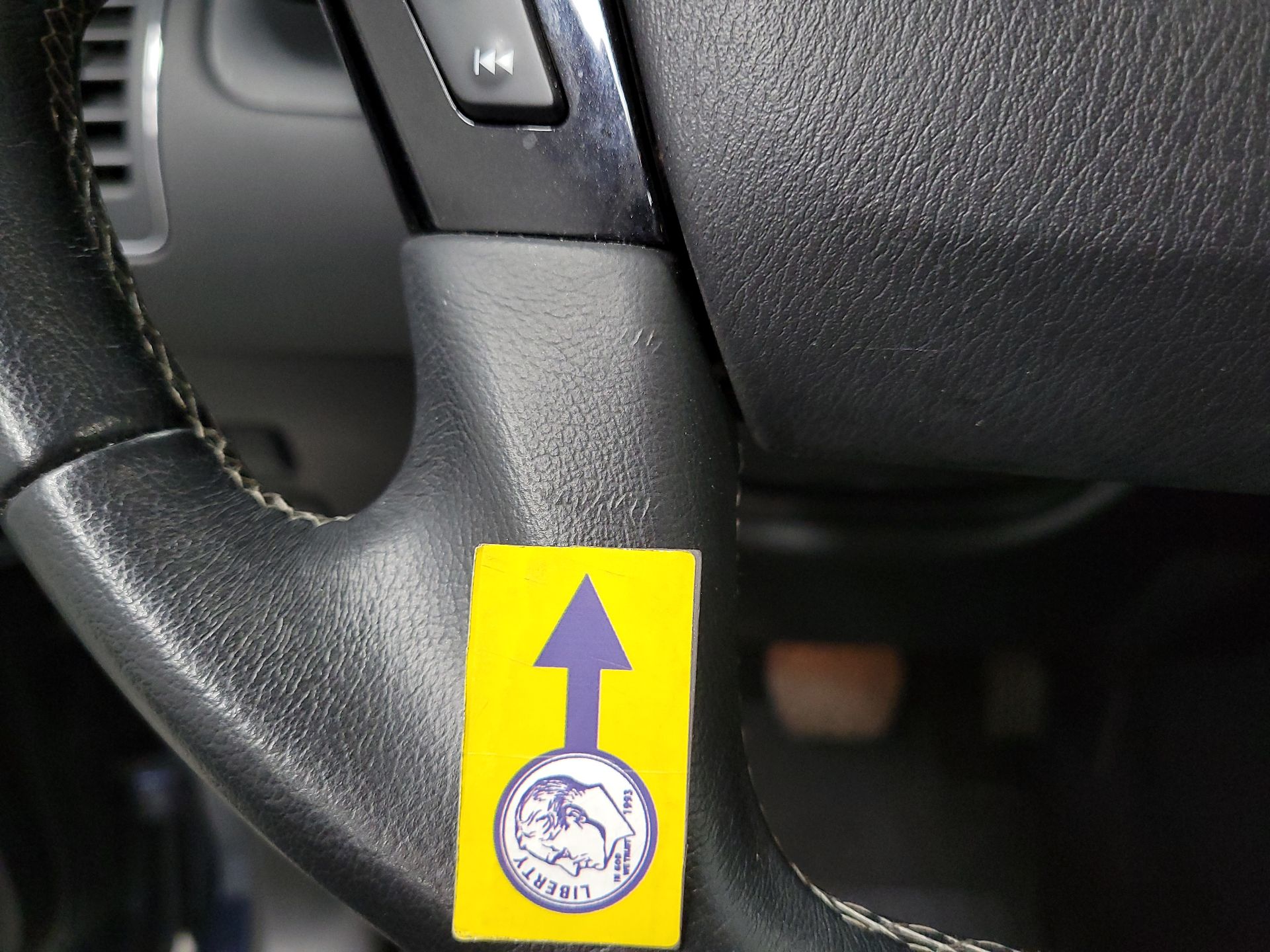 Thumbnail: 2024 INFINITI QX80 - 19