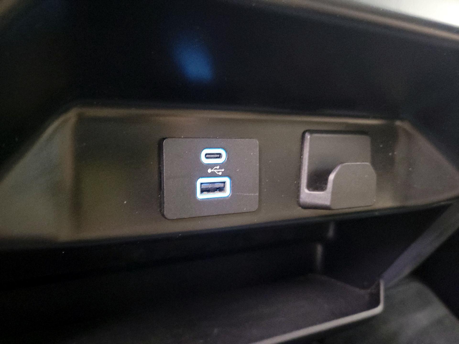 Thumbnail: 2023 Ford F-150 - 19