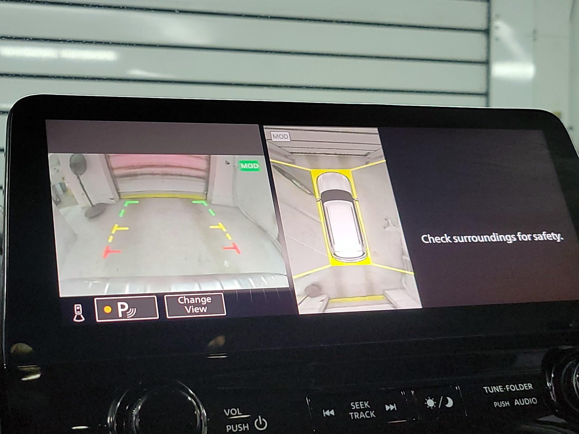 Thumbnail: 2024 INFINITI QX80 - 13