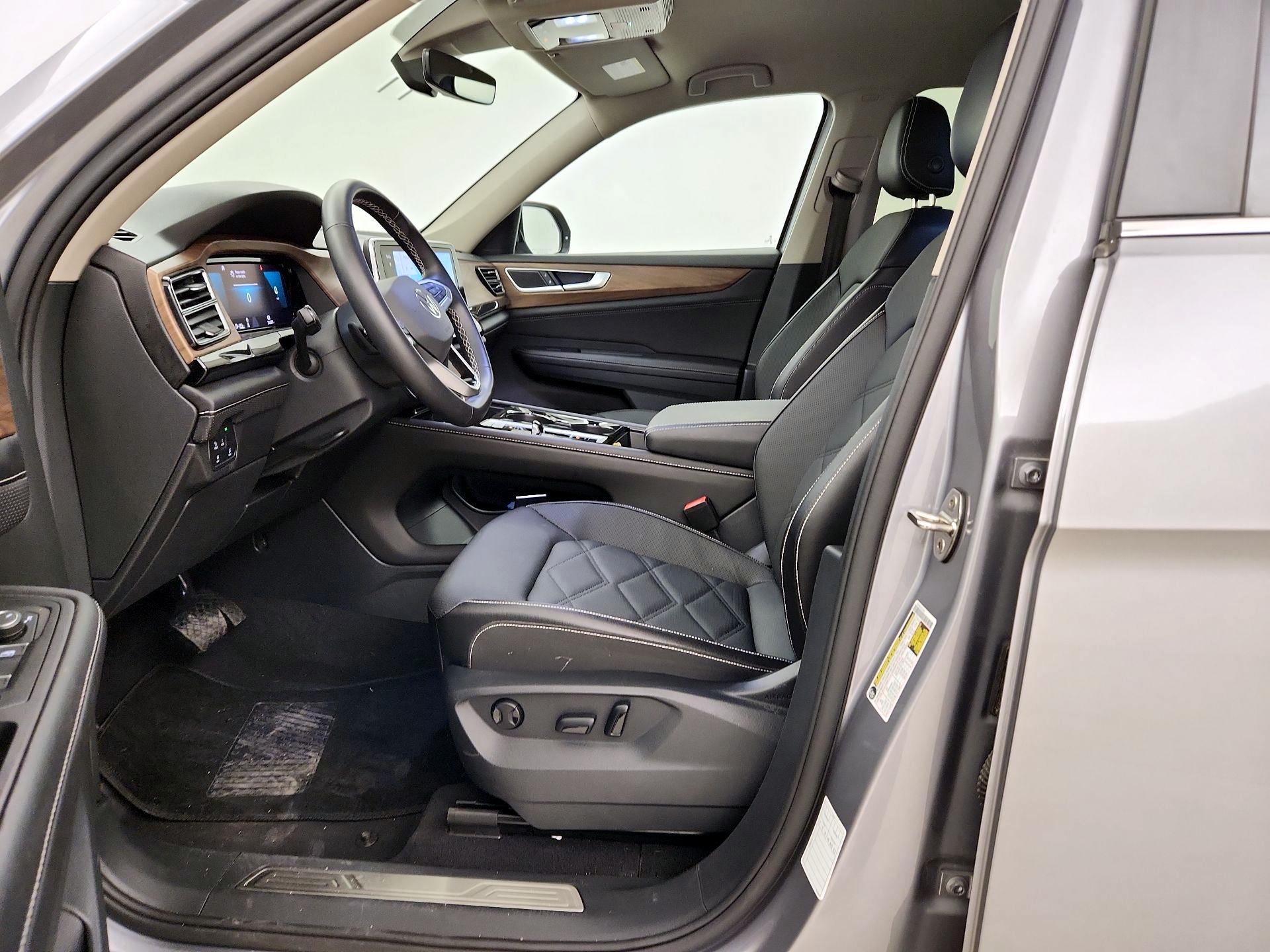 Thumbnail: 2025 Volkswagen Atlas - 9