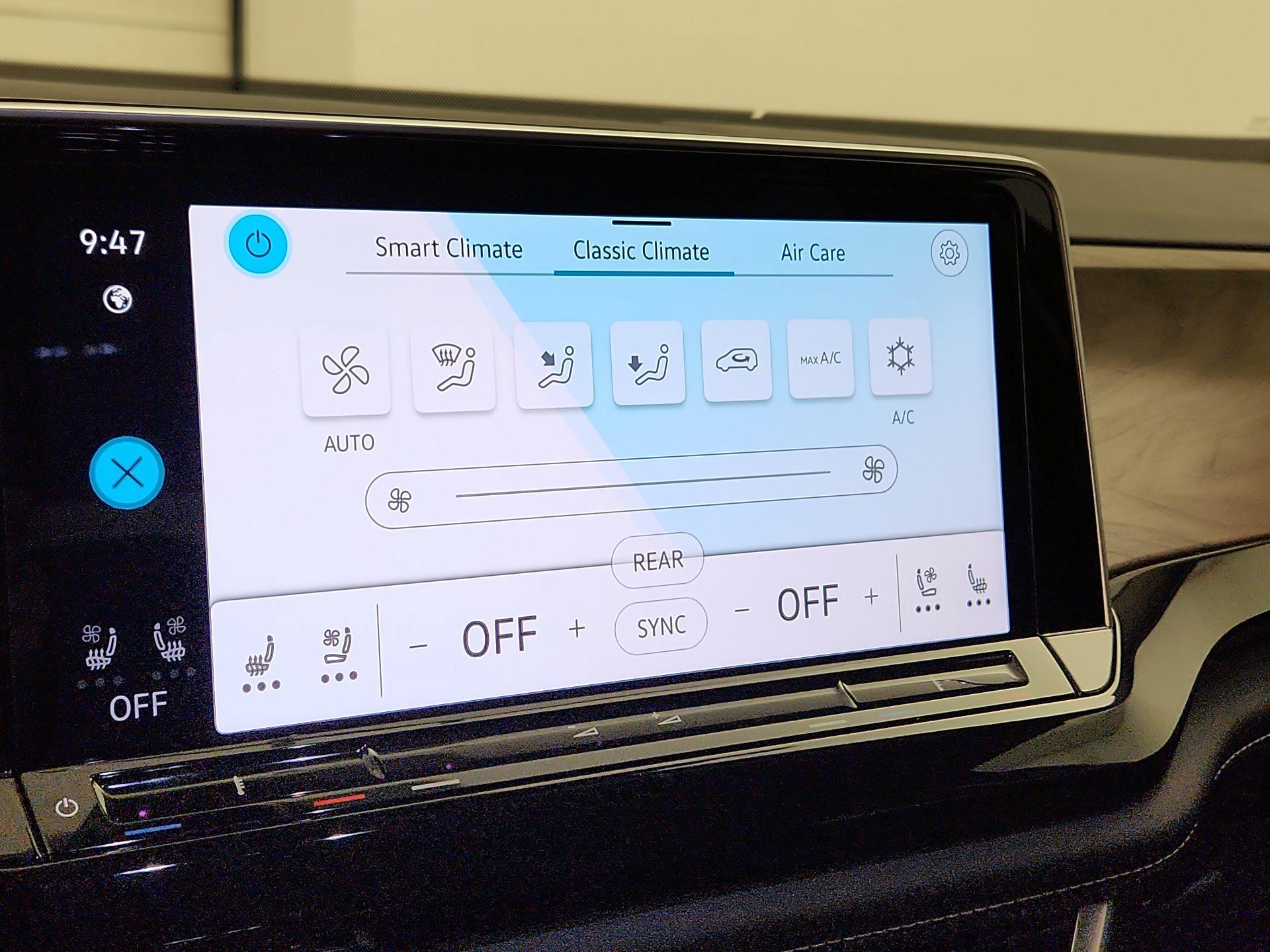 Thumbnail: 2025 Volkswagen Atlas - 14