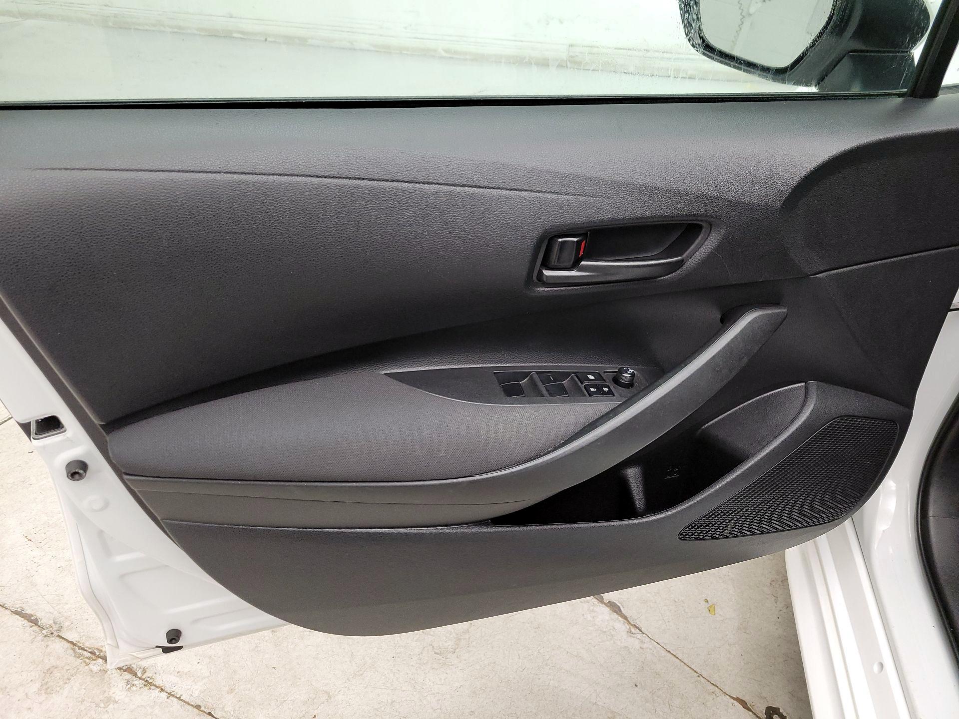 Thumbnail: 2023 Toyota Corolla - 12