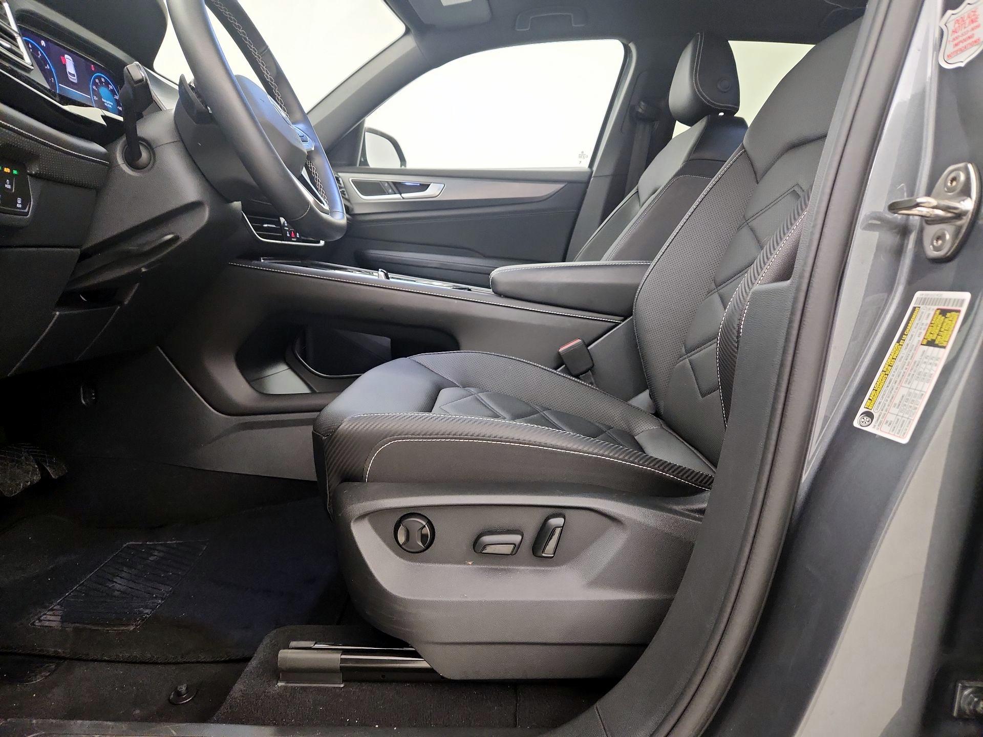 Thumbnail: 2025 Volkswagen Atlas - 11