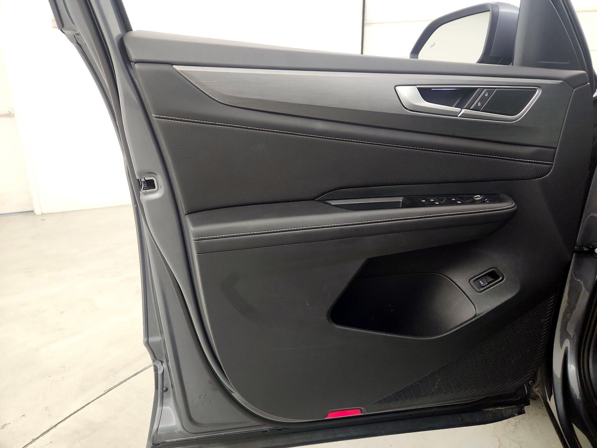 Thumbnail: 2025 Volkswagen Atlas - 12