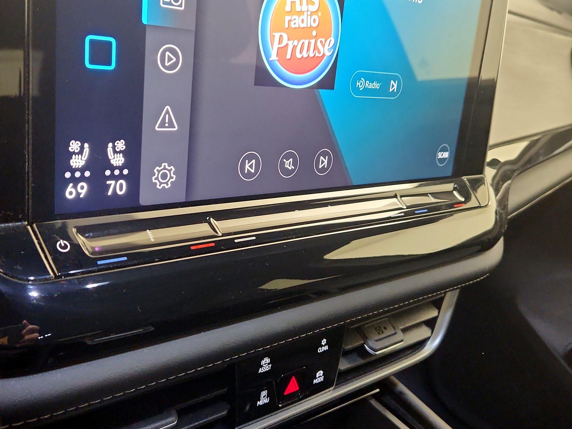 Thumbnail: 2025 Volkswagen Atlas - 16