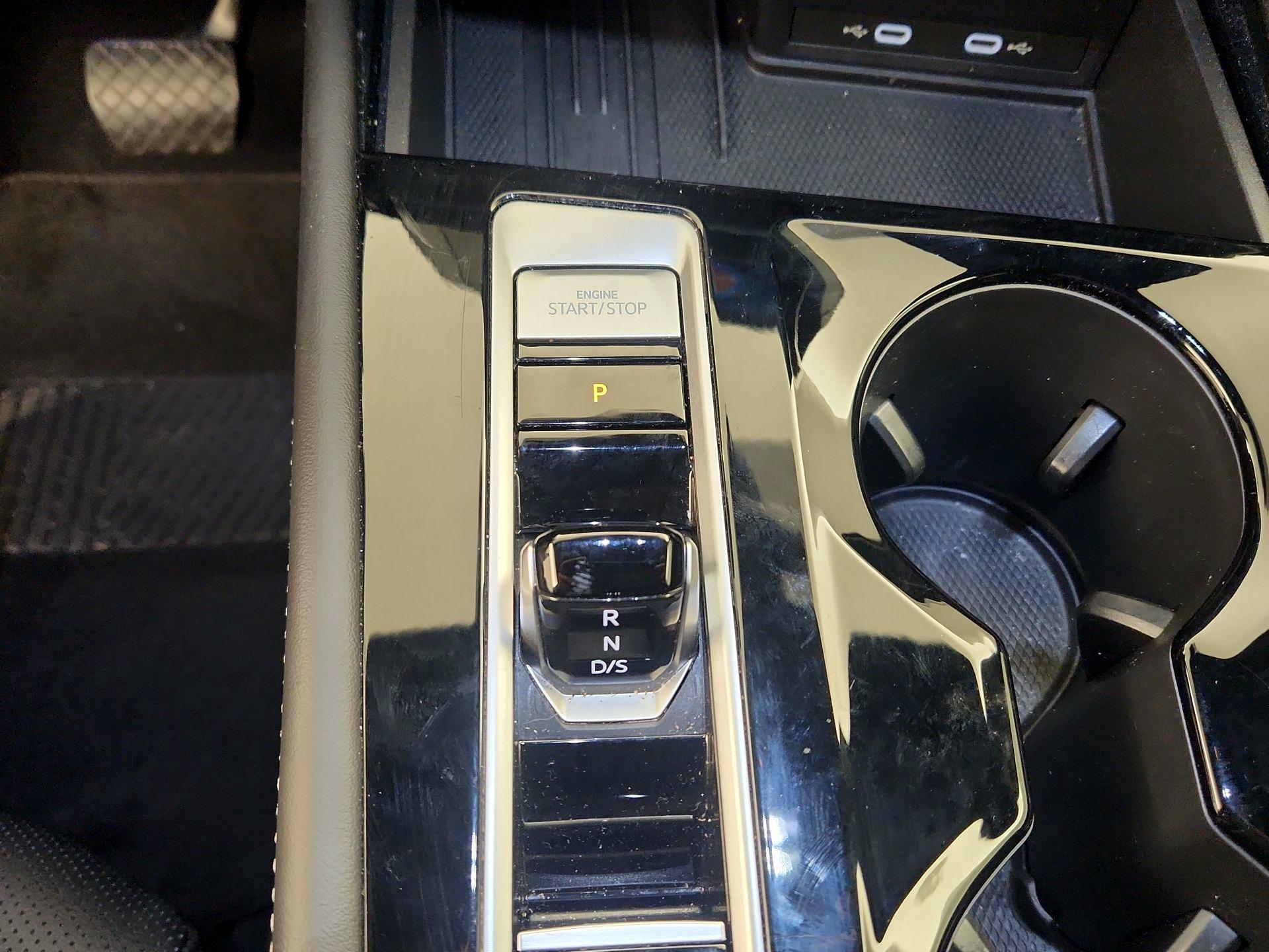 Thumbnail: 2025 Volkswagen Atlas - 17