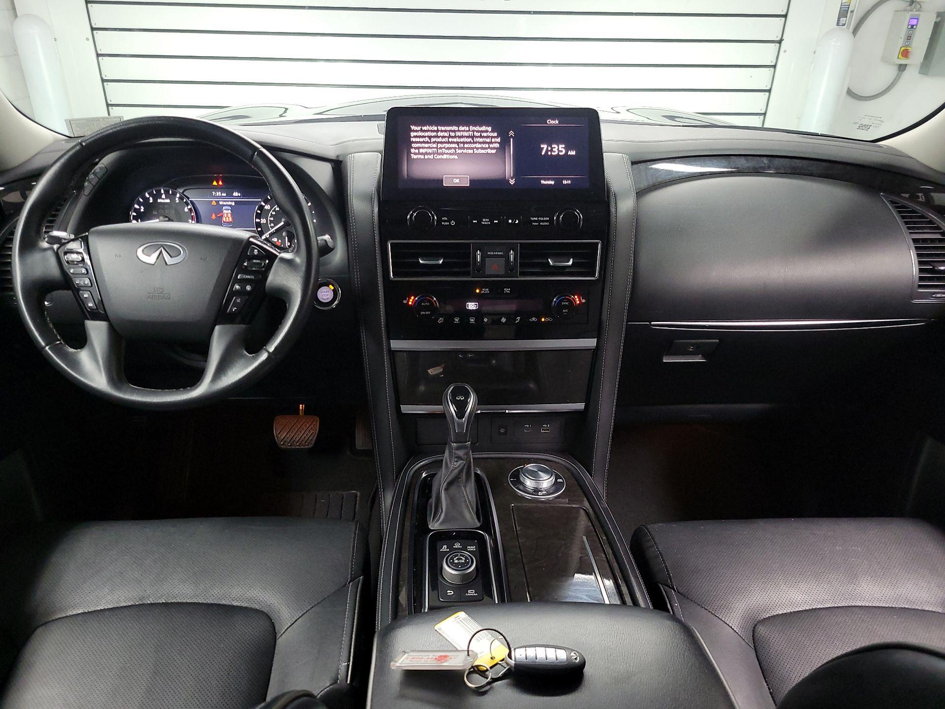 Thumbnail: 2024 INFINITI QX80 - 9