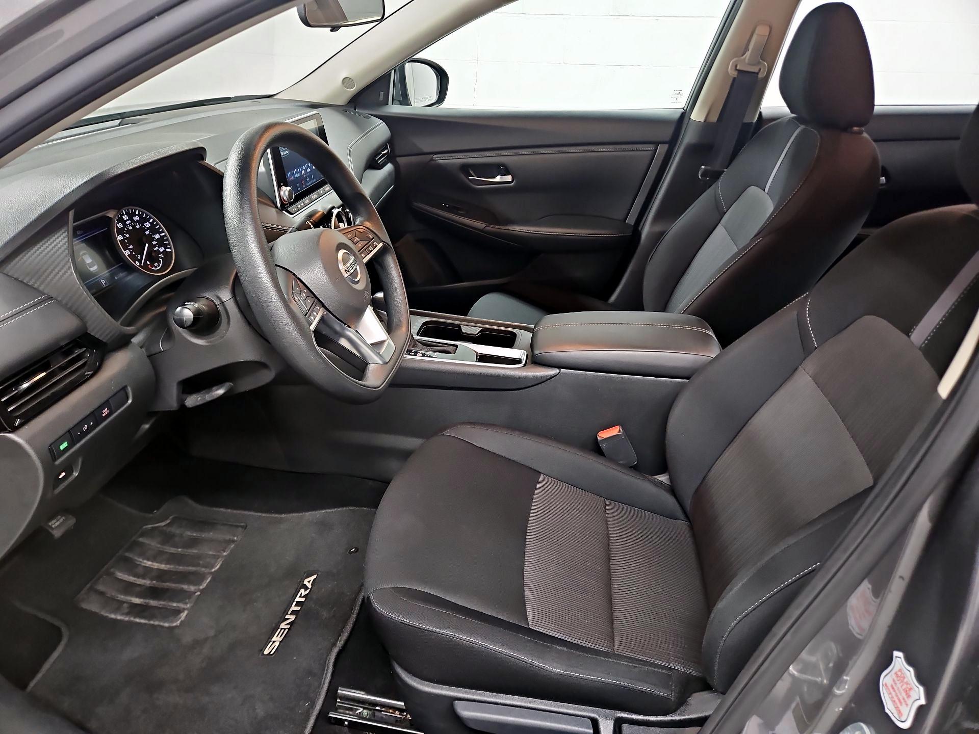 Thumbnail: 2023 Nissan Sentra - 11