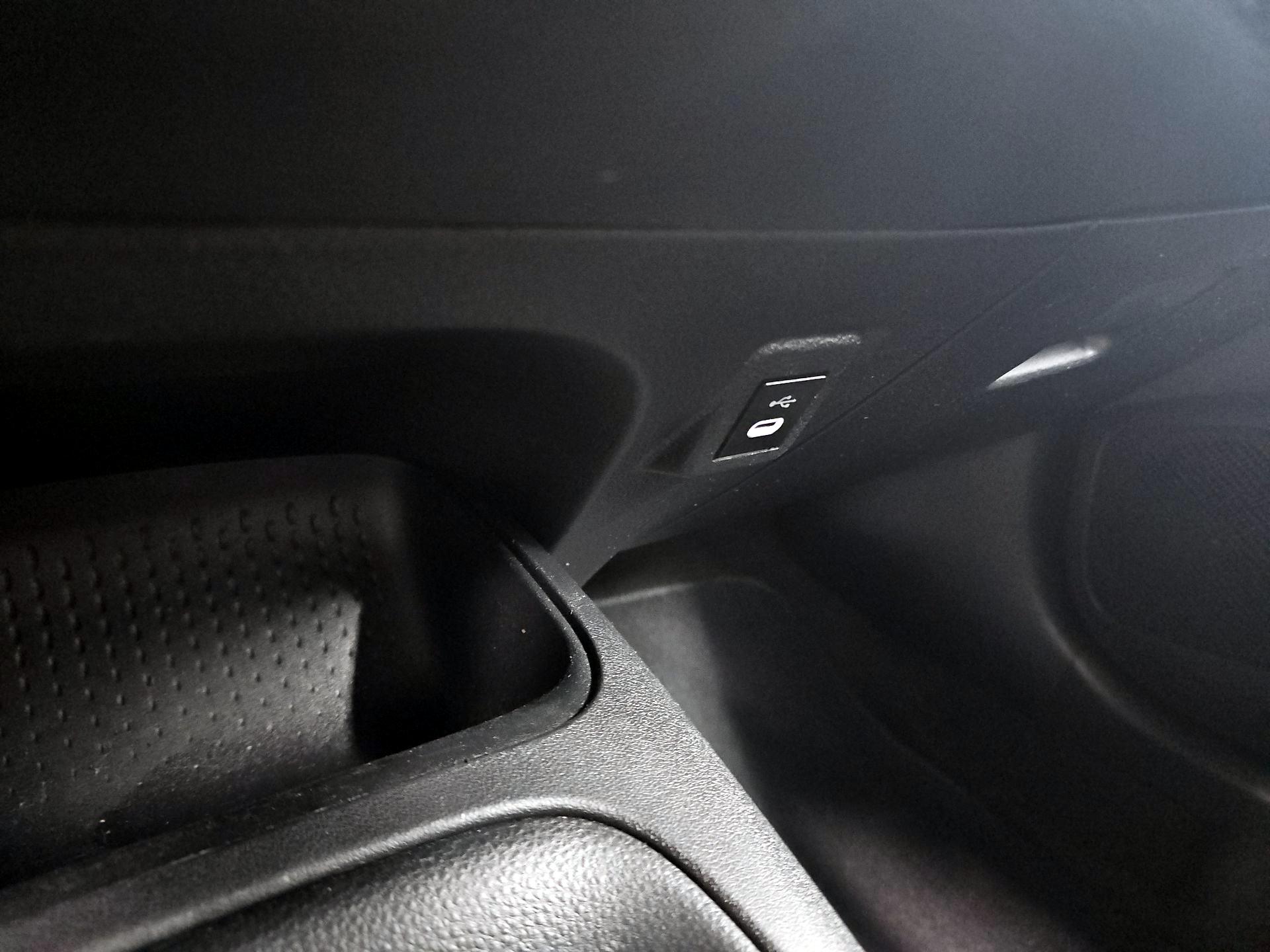 Thumbnail: 2024 Toyota Corolla - 18