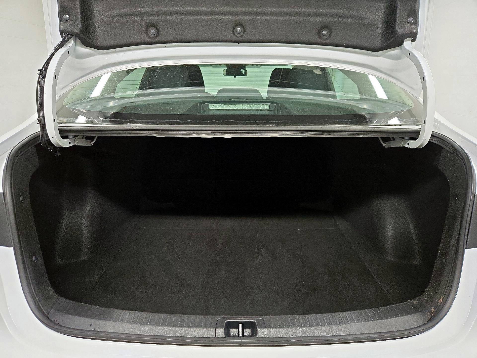 Thumbnail: 2023 Toyota Corolla - 20