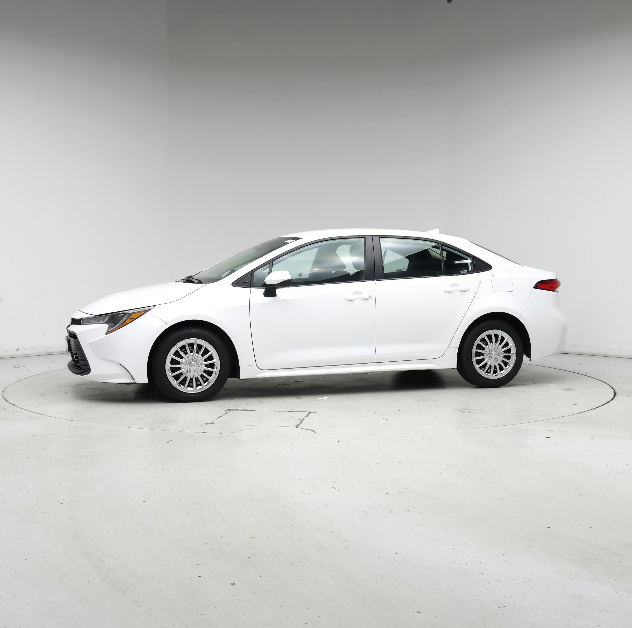 Thumbnail: 2023 Toyota Corolla - 3