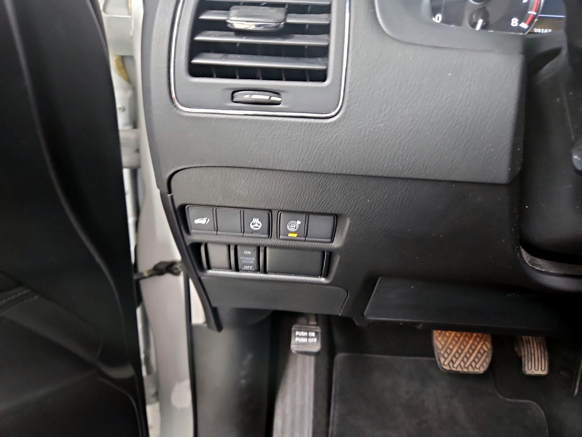 Thumbnail: 2024 INFINITI QX80 - 13