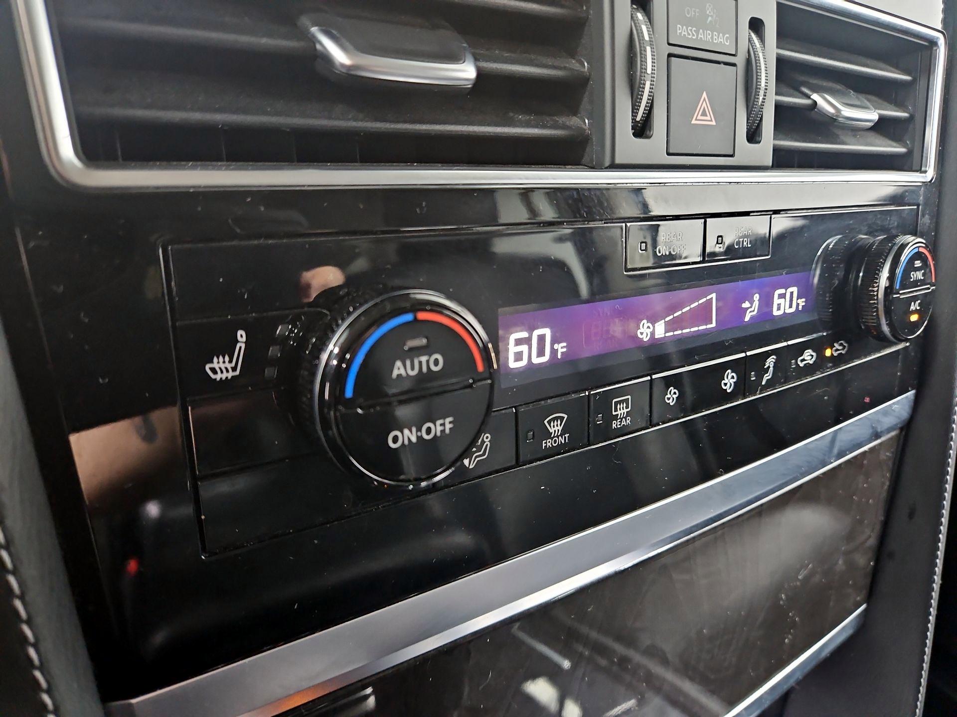 Thumbnail: 2024 INFINITI QX80 - 17