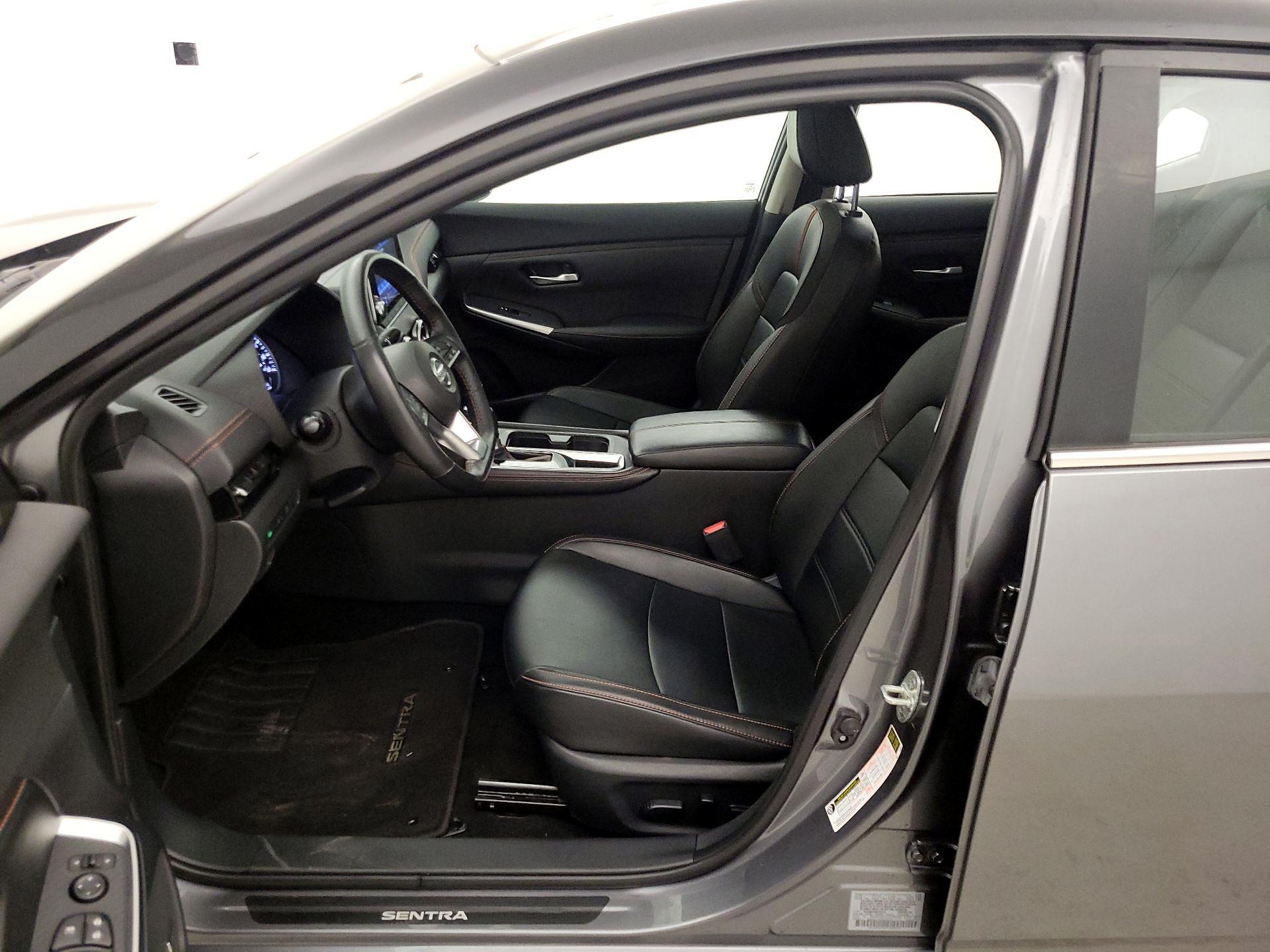 Thumbnail: 2021 Nissan Sentra - 11