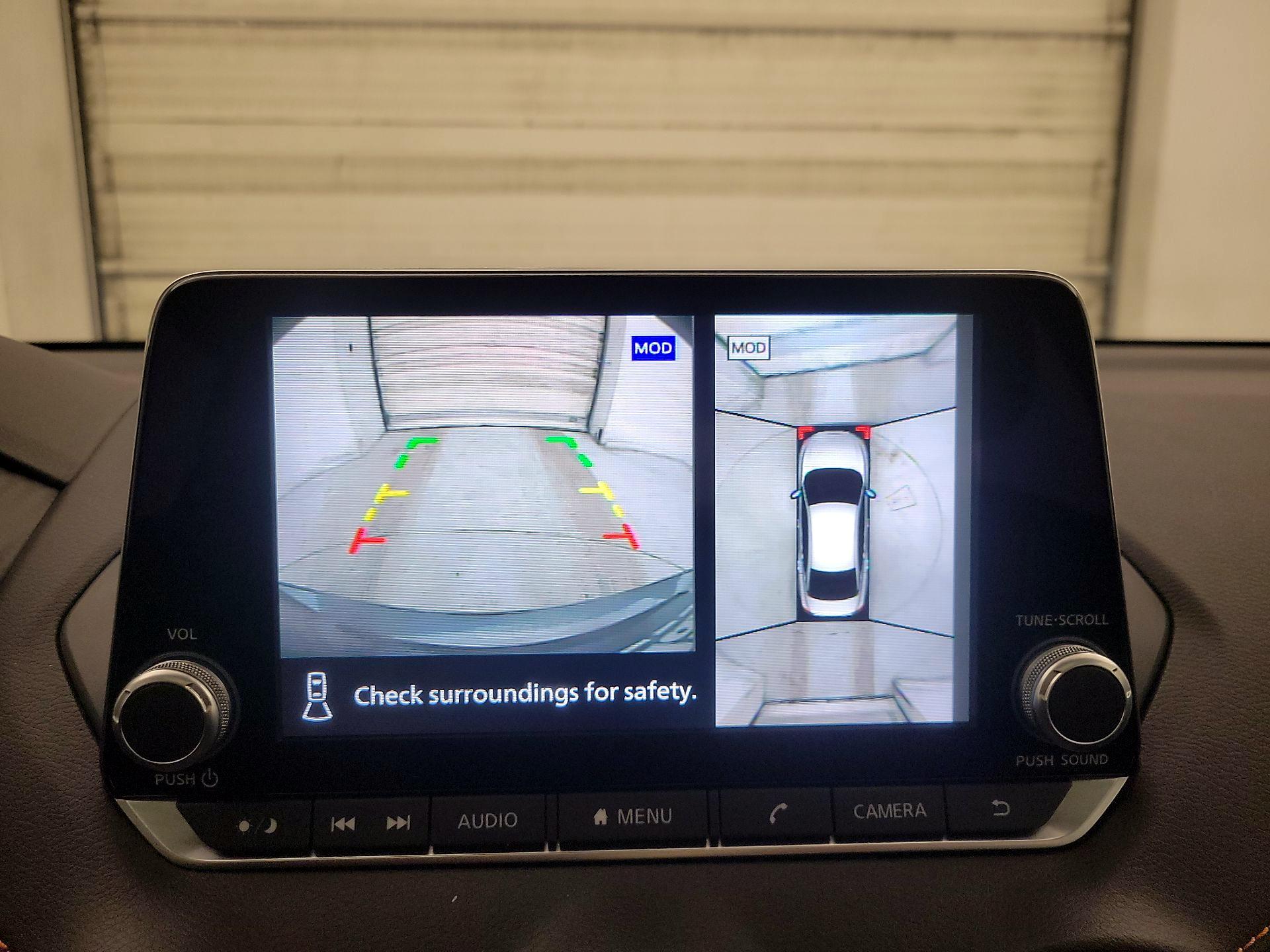 Thumbnail: 2021 Nissan Sentra - 14