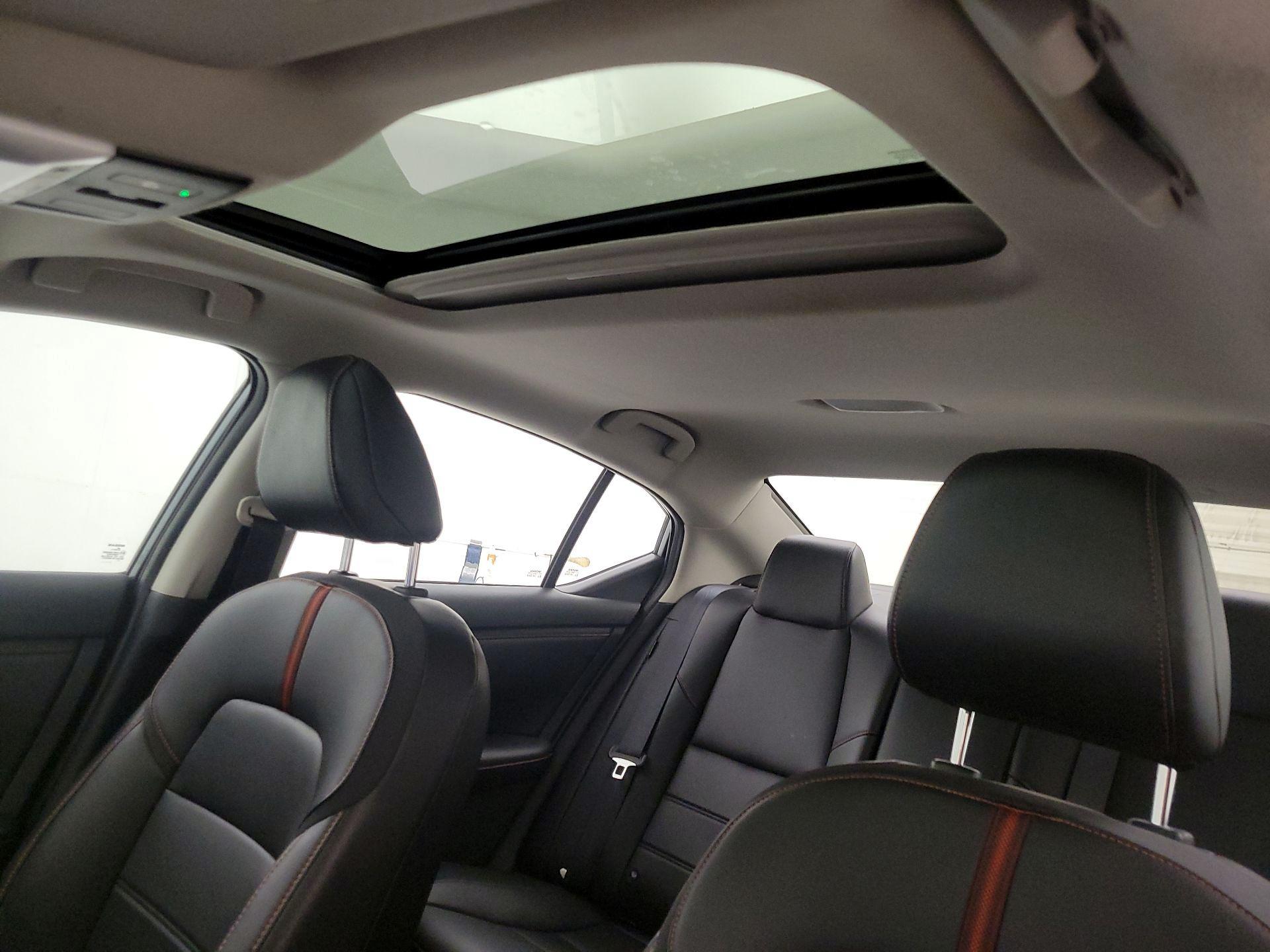 Thumbnail: 2021 Nissan Sentra - 19