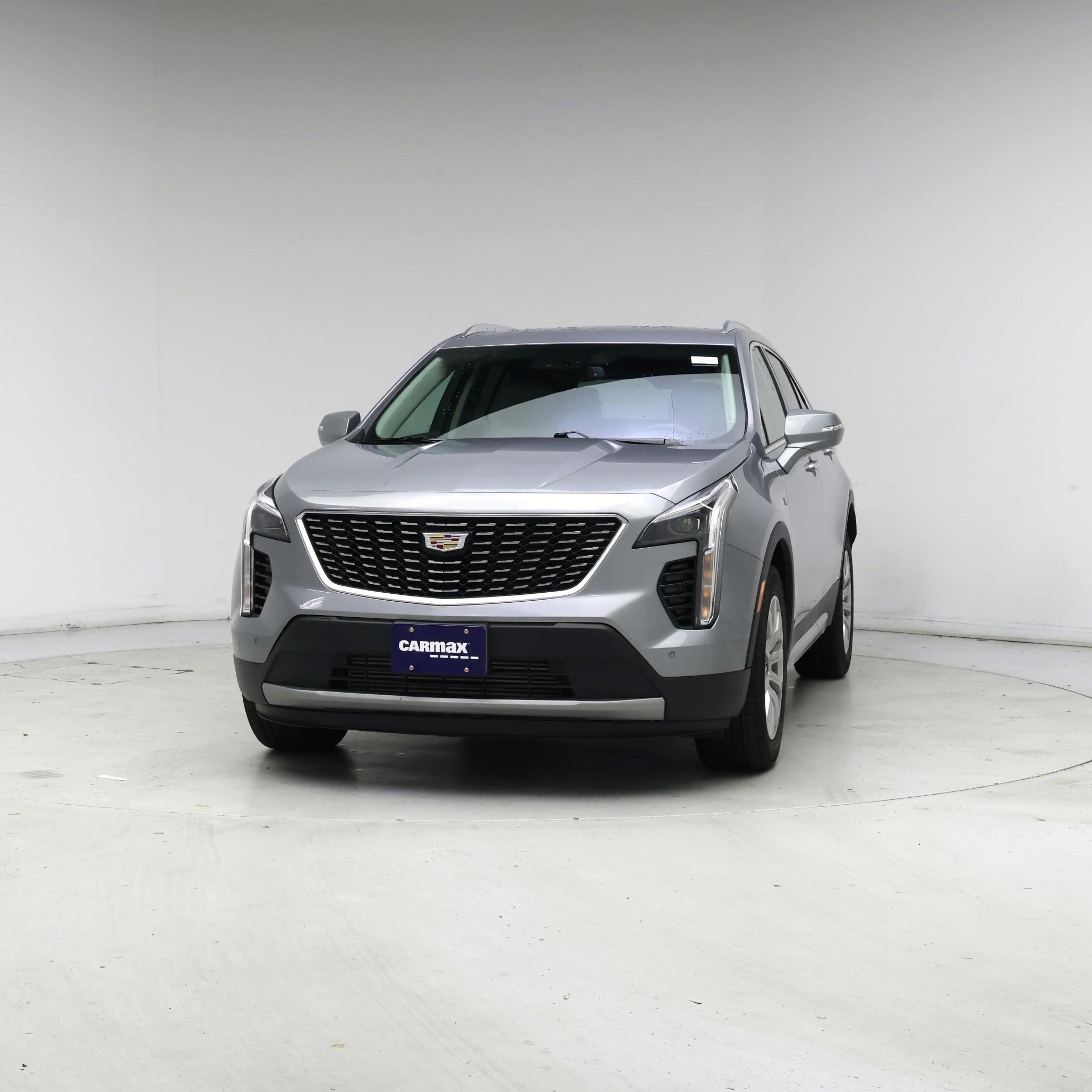 Thumbnail: 2023 Cadillac XT4 - 4