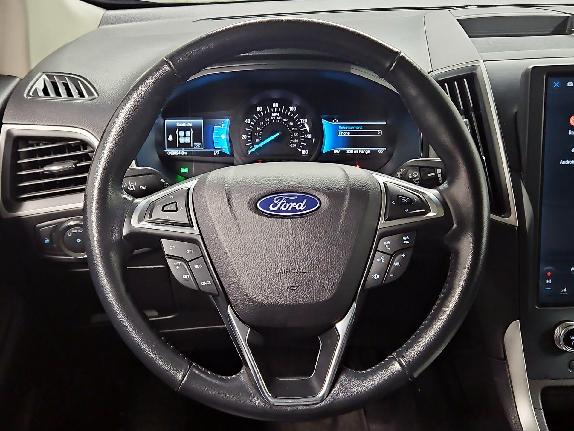 Thumbnail: 2023 Ford Edge - 10