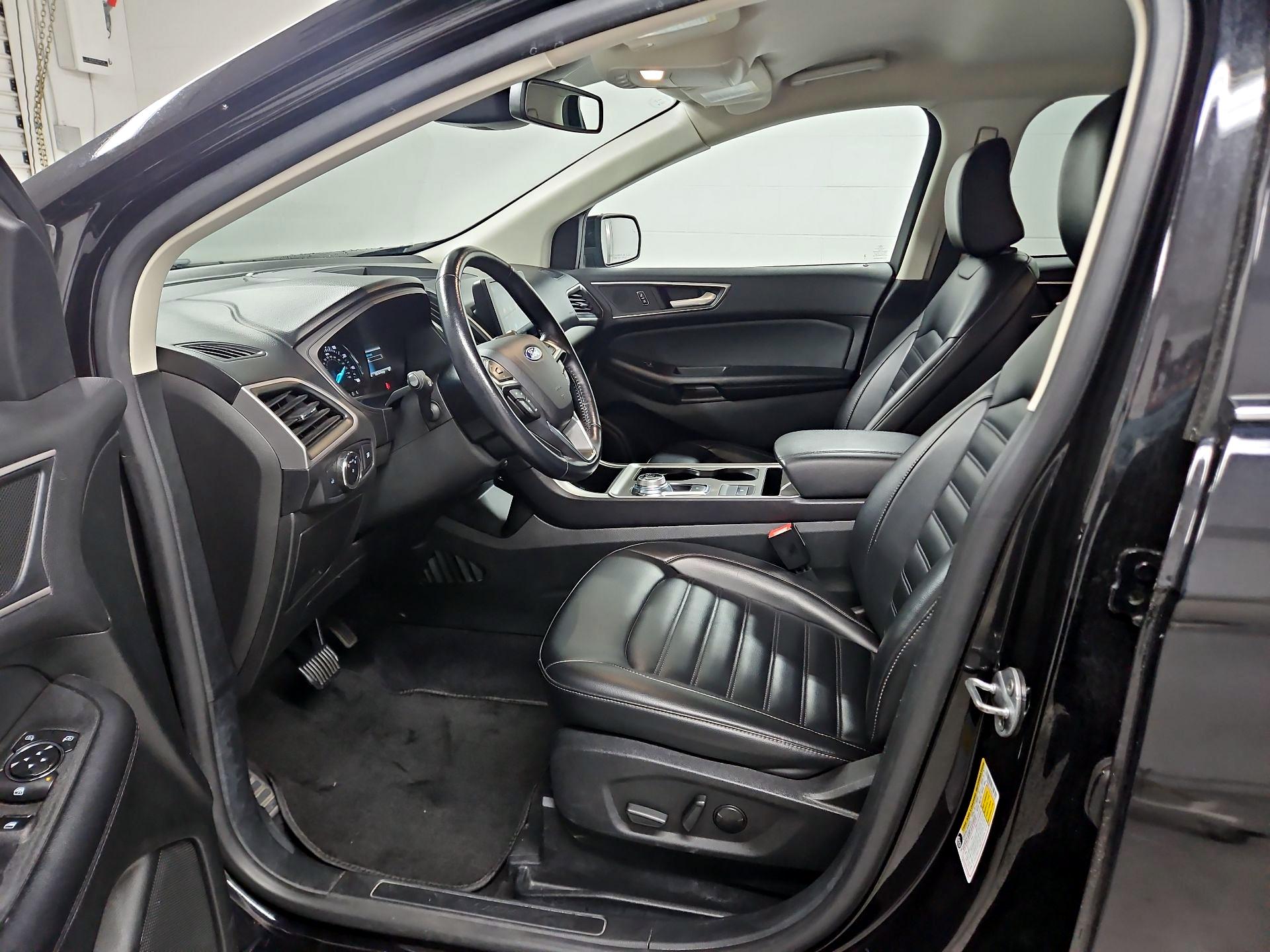 Thumbnail: 2023 Ford Edge - 11