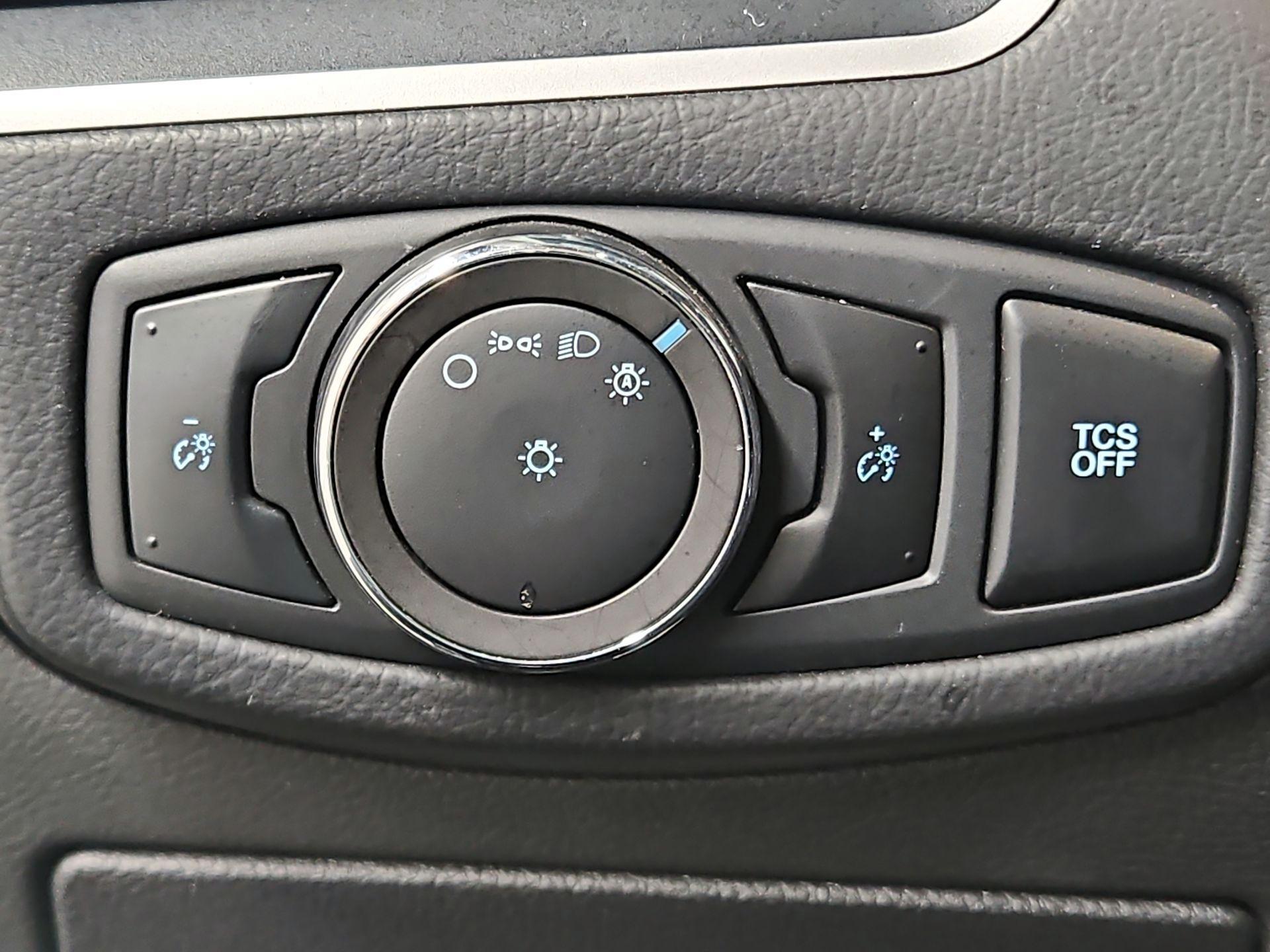 Thumbnail: 2023 Ford Edge - 13