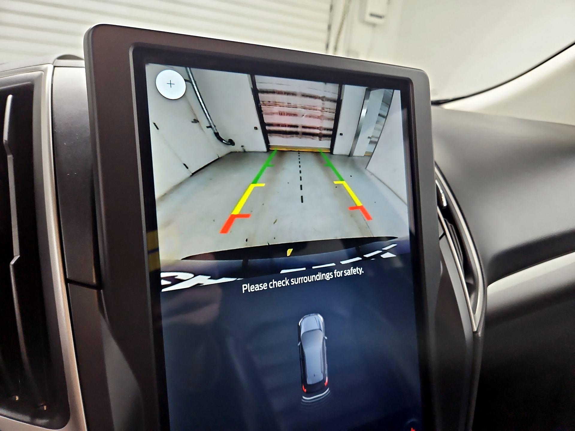 Thumbnail: 2023 Ford Edge - 14