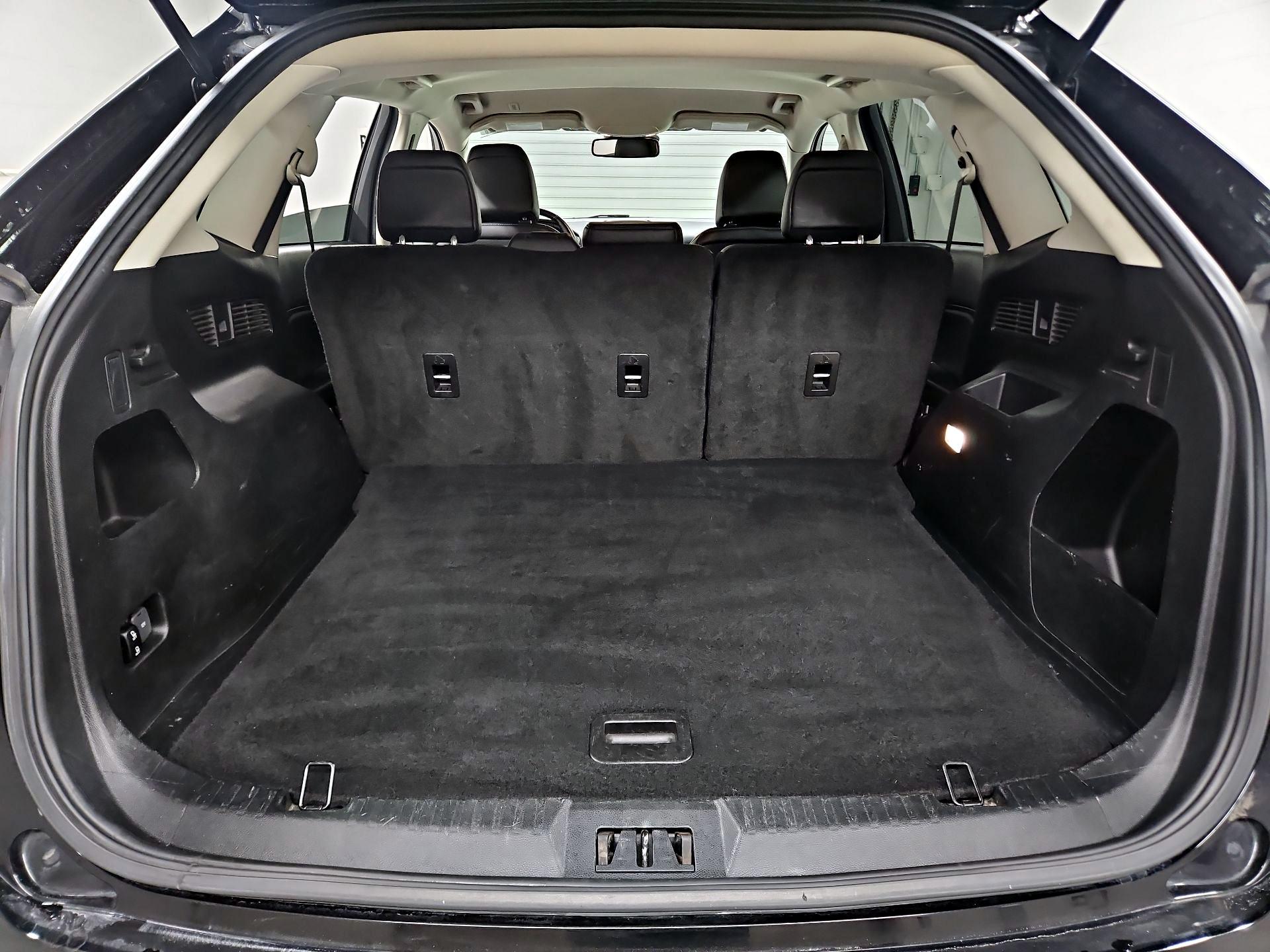 Thumbnail: 2023 Ford Edge - 20