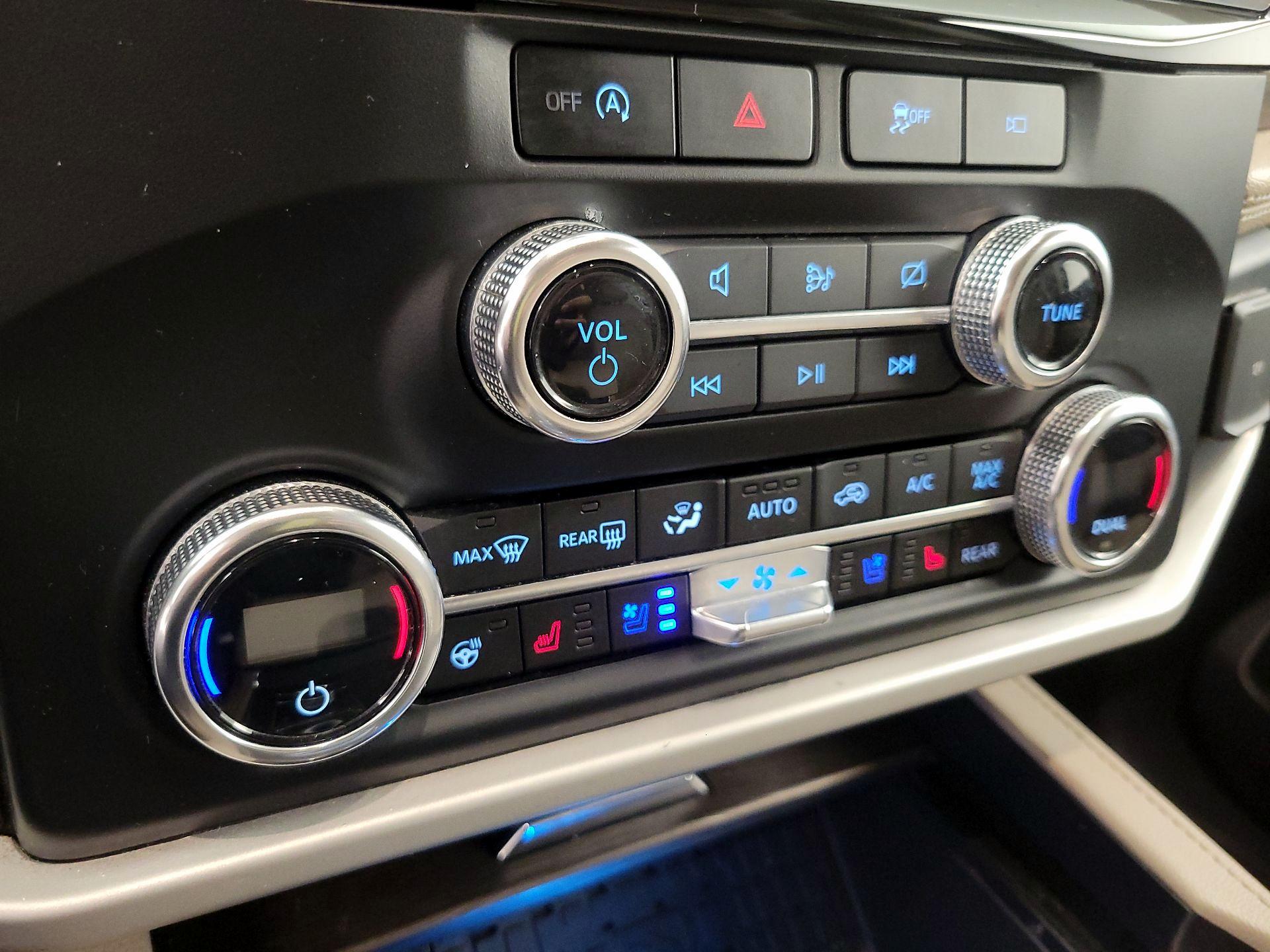 Thumbnail: 2024 Ford Expedition MAX - 17