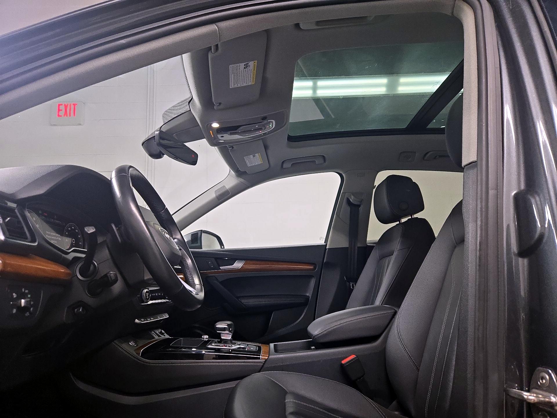 Thumbnail: 2023 Audi Q5 - 19