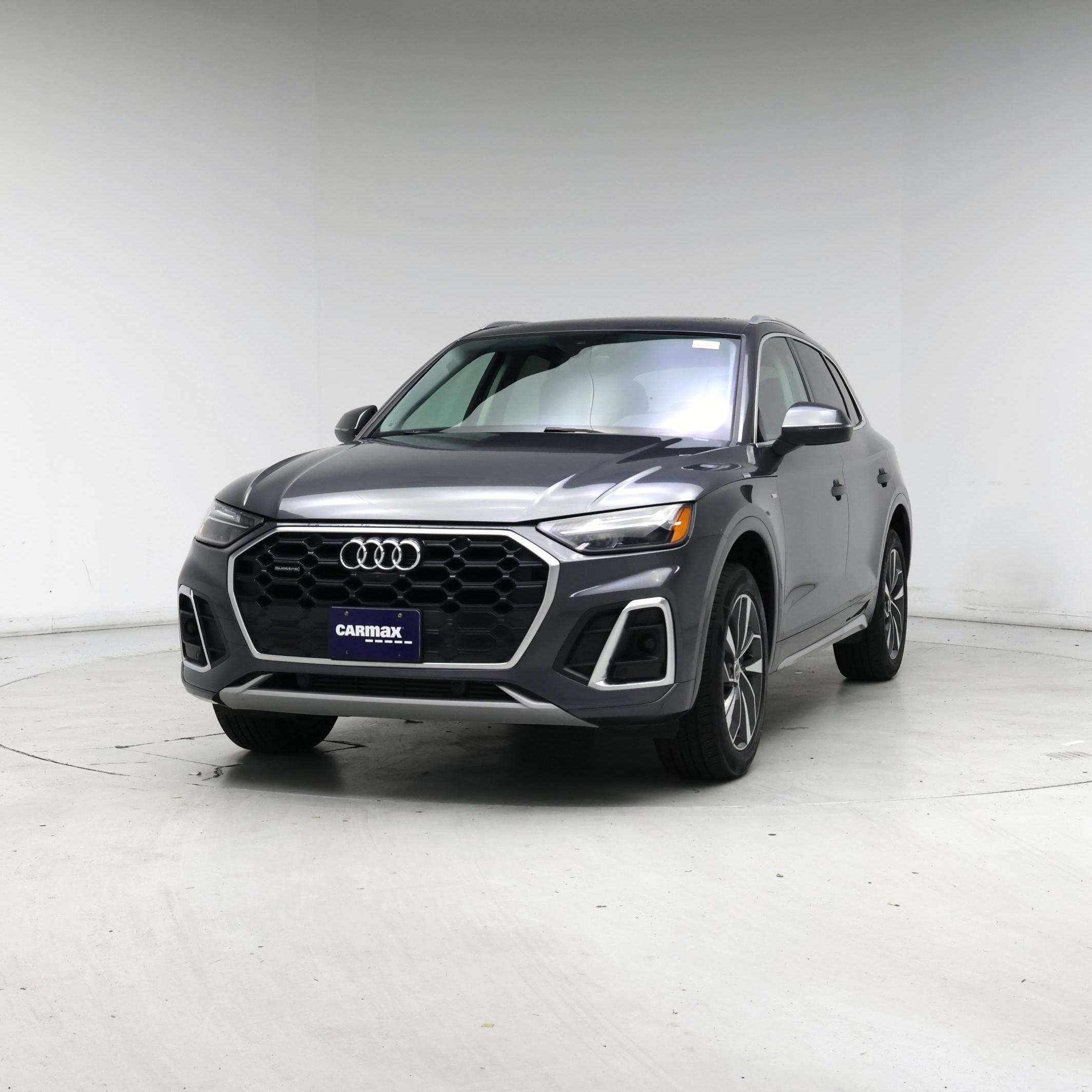 Thumbnail: 2023 Audi Q5 - 4