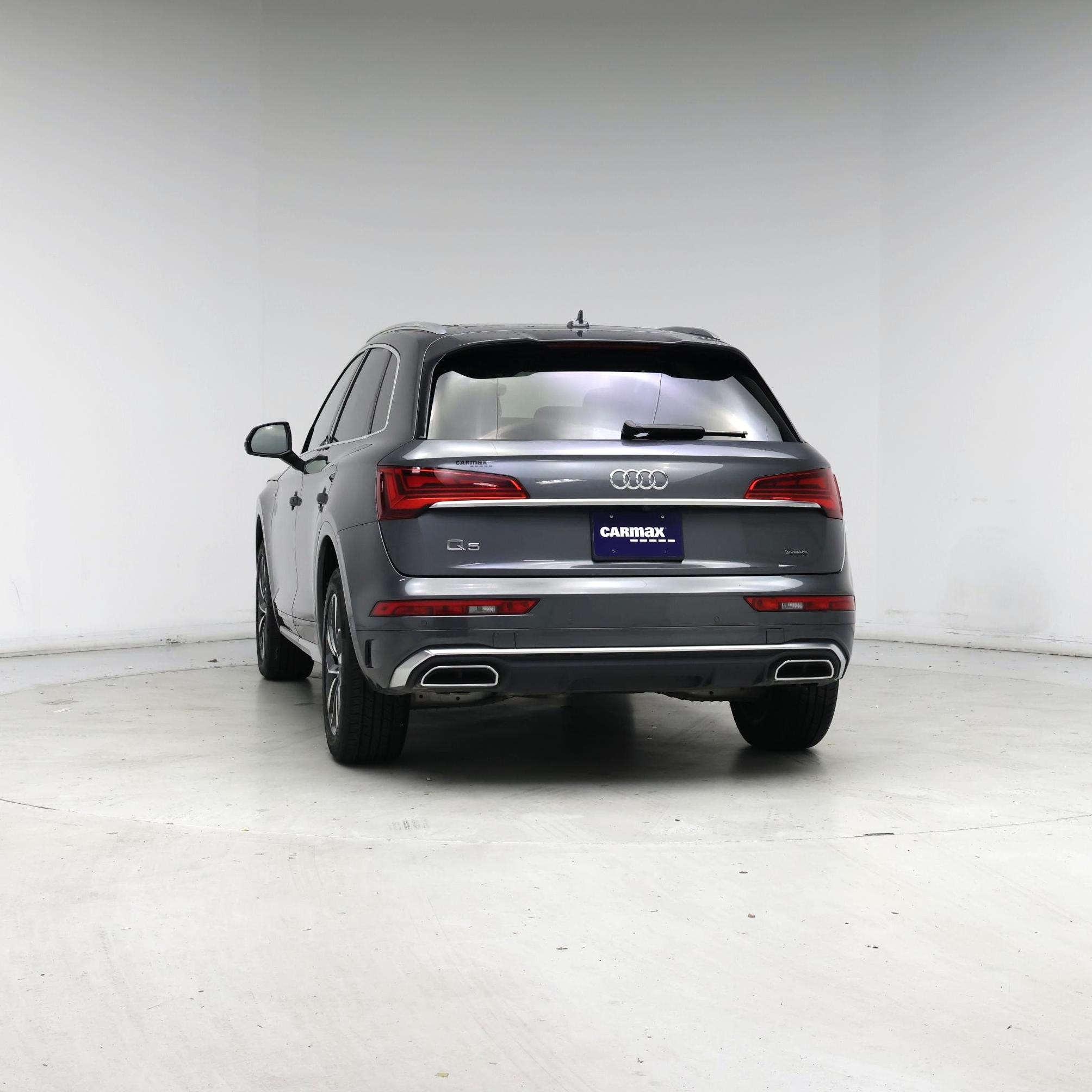 Thumbnail: 2023 Audi Q5 - 6