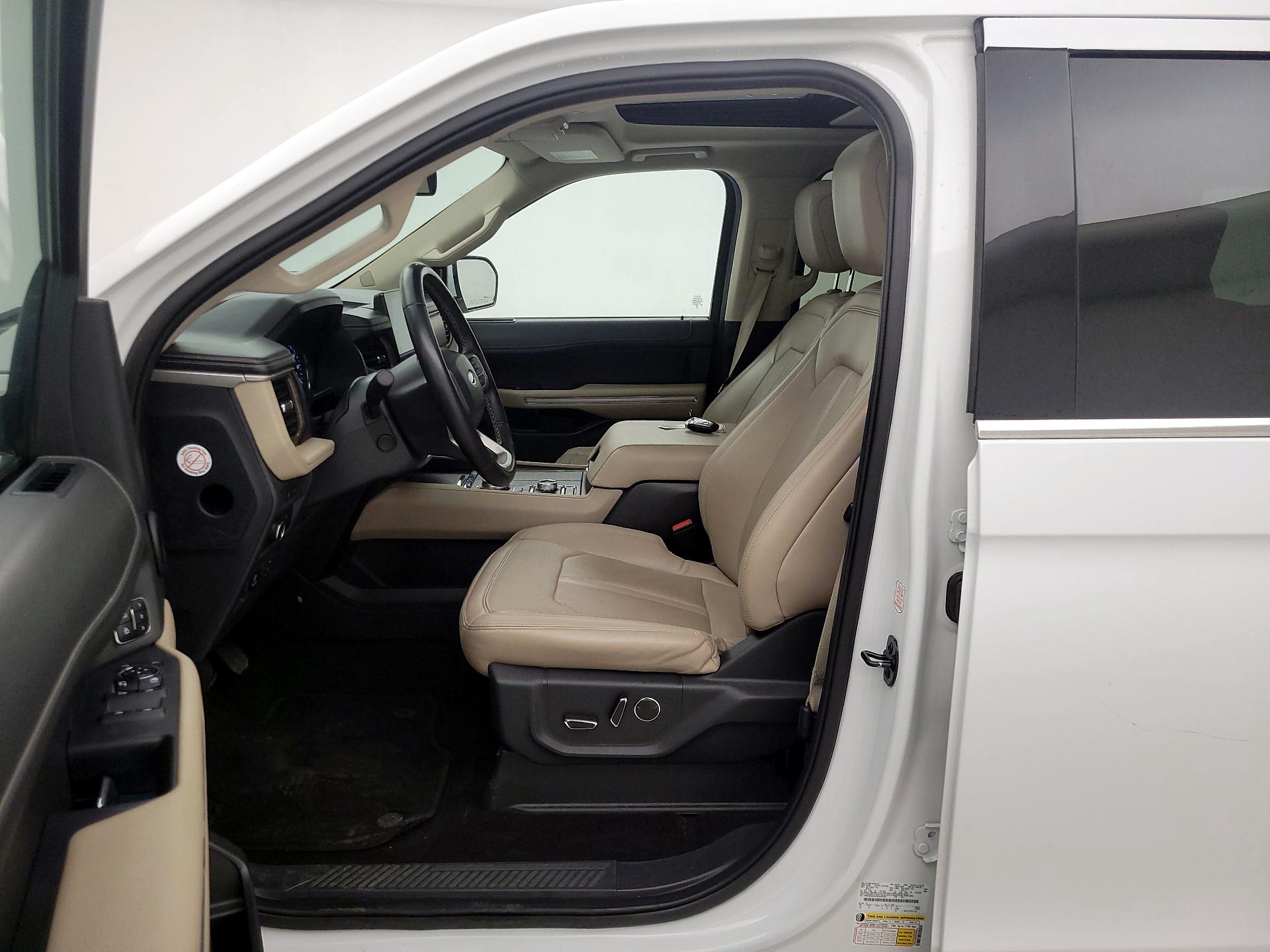 Thumbnail: 2023 Ford Expedition MAX - 11