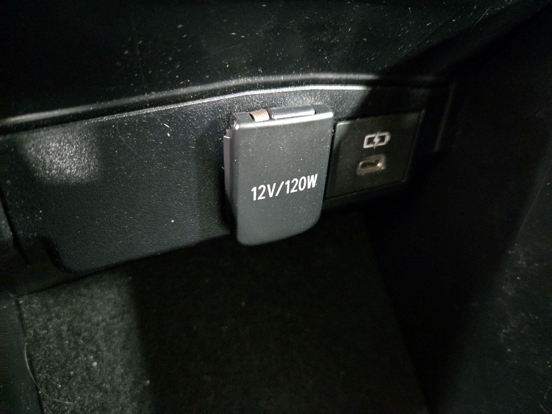 Thumbnail: 2024 Toyota Corolla - 18