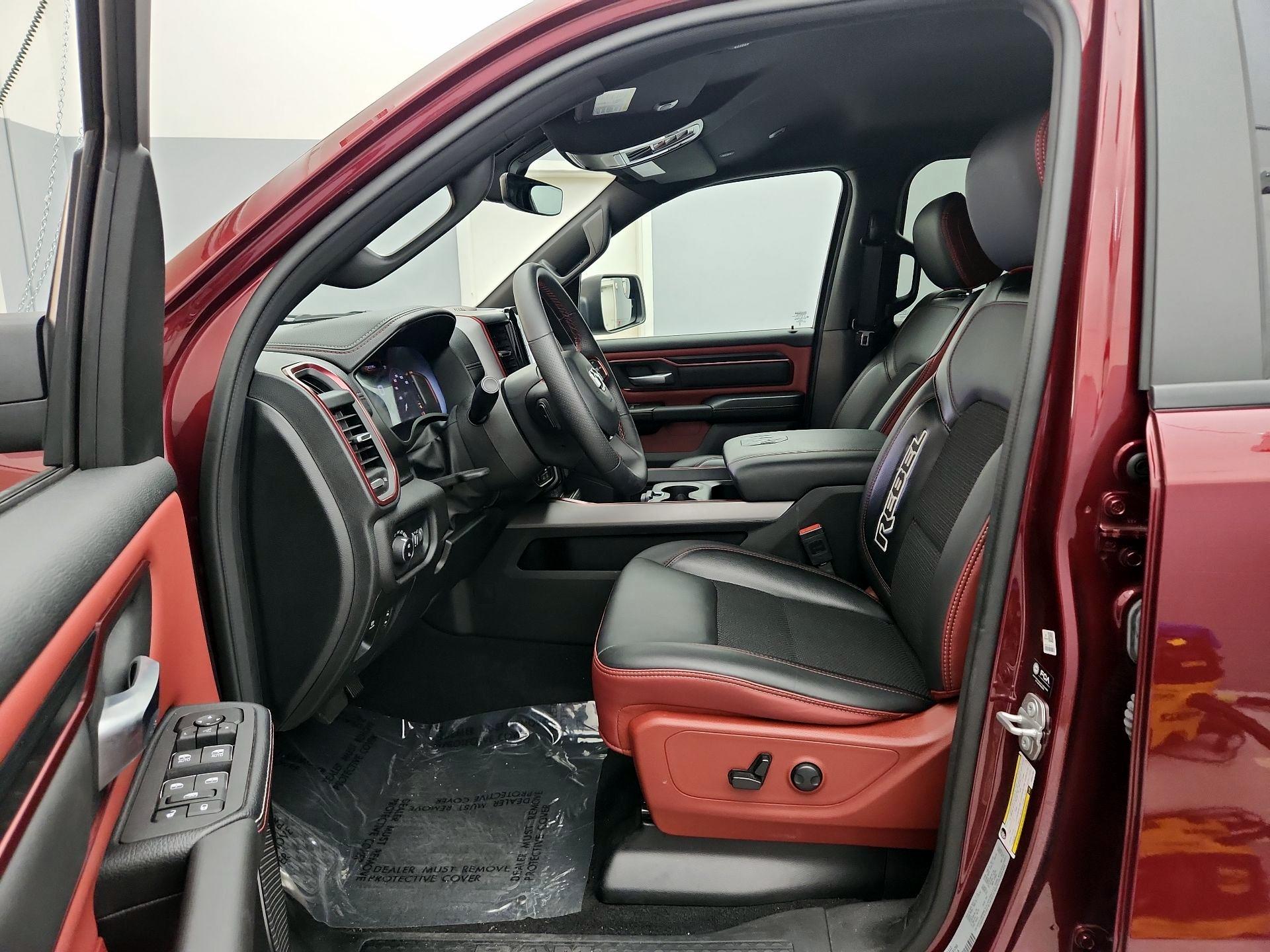 Thumbnail: 2025 RAM 1500 - 11