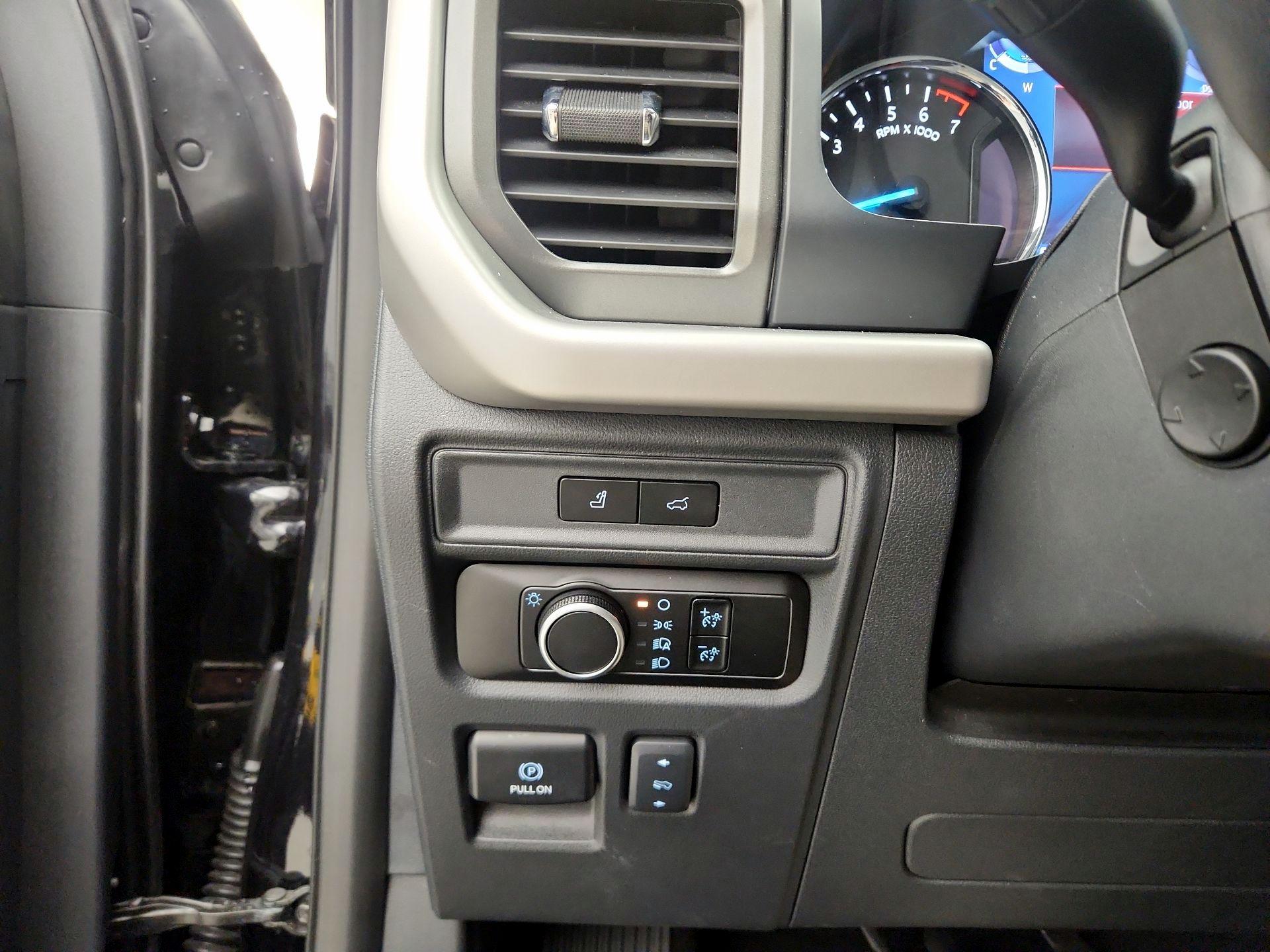 Thumbnail: 2024 Ford Expedition MAX - 13