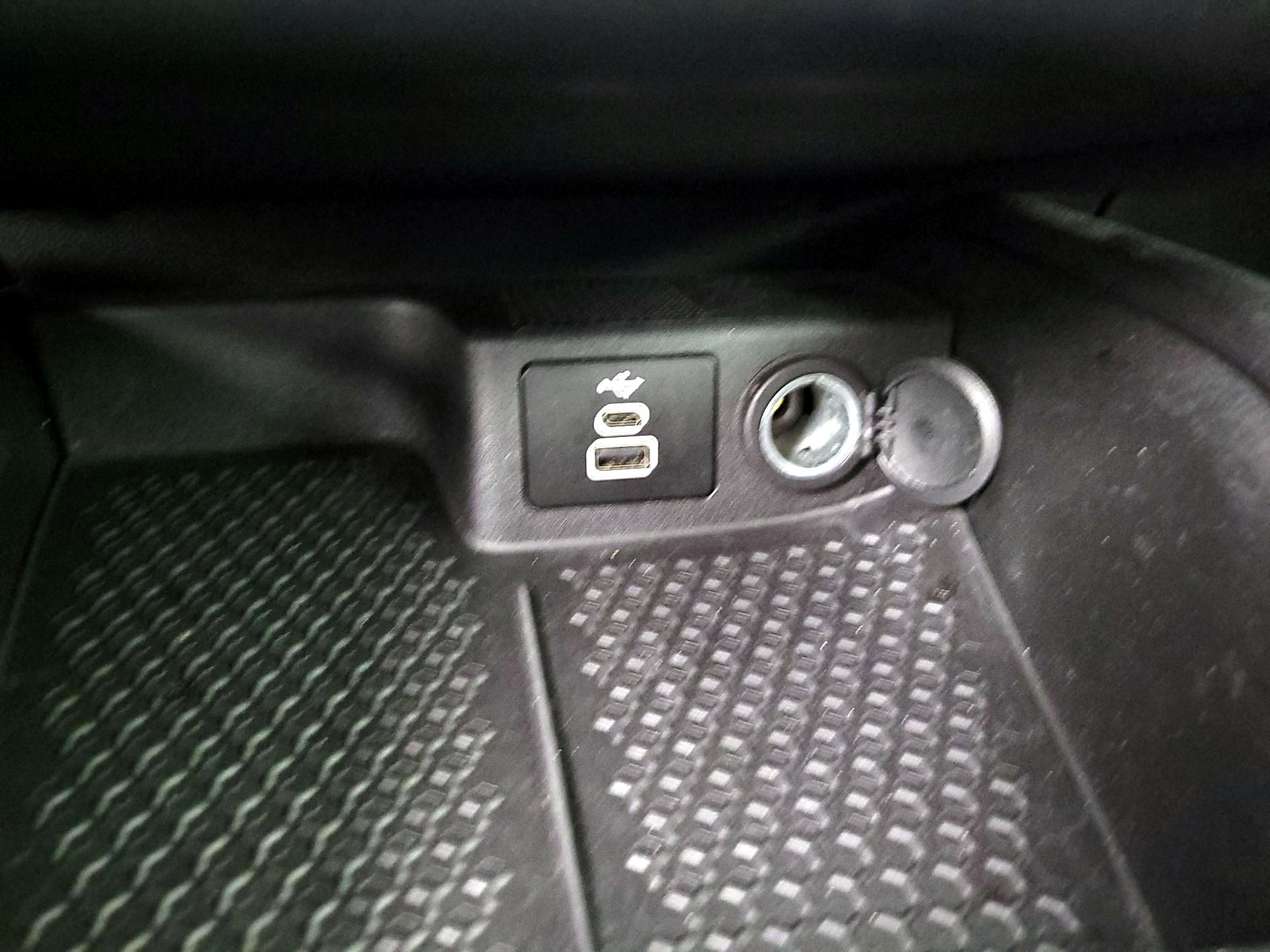 Thumbnail: 2023 Ford Bronco Sport - 18