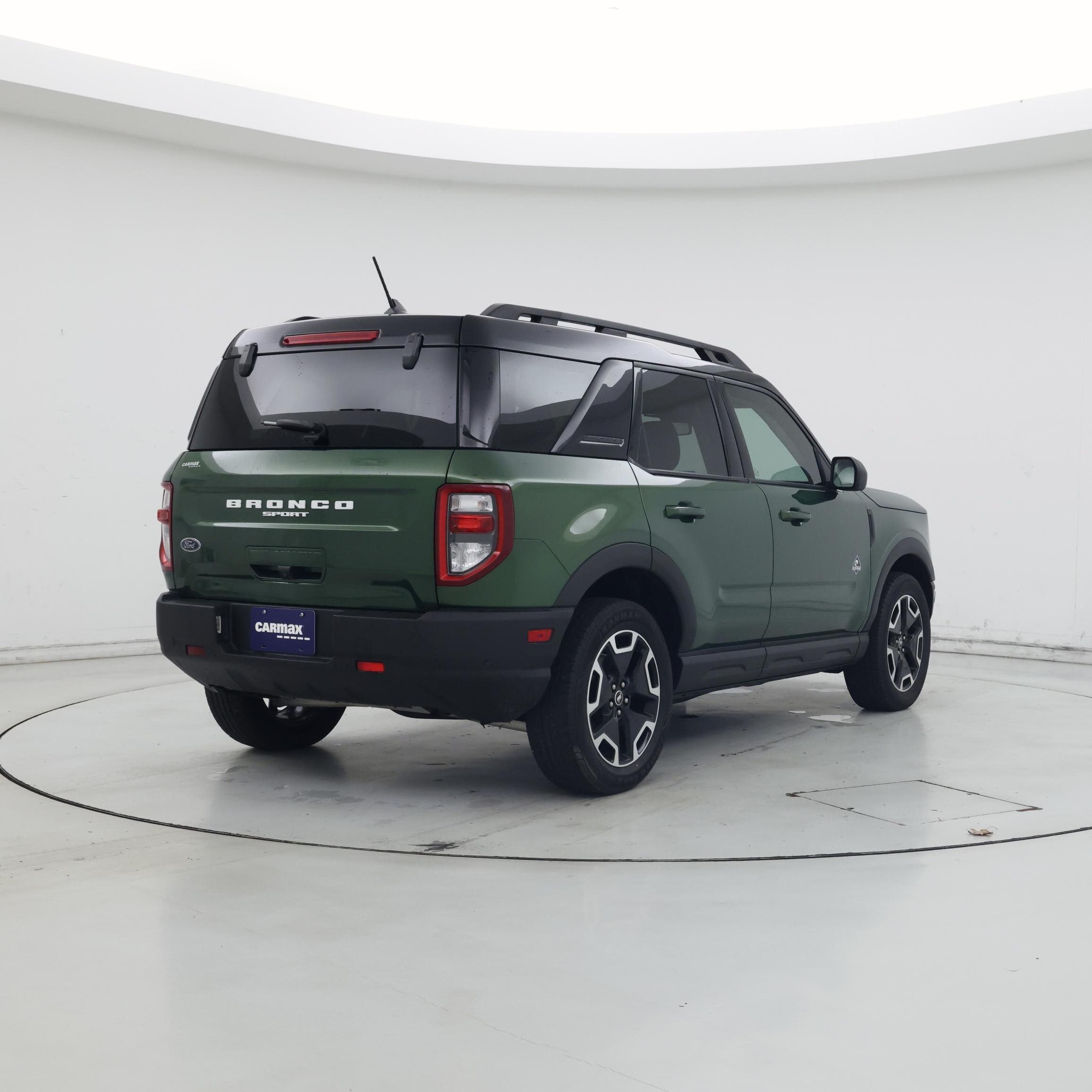 Thumbnail: 2023 Ford Bronco Sport - 8