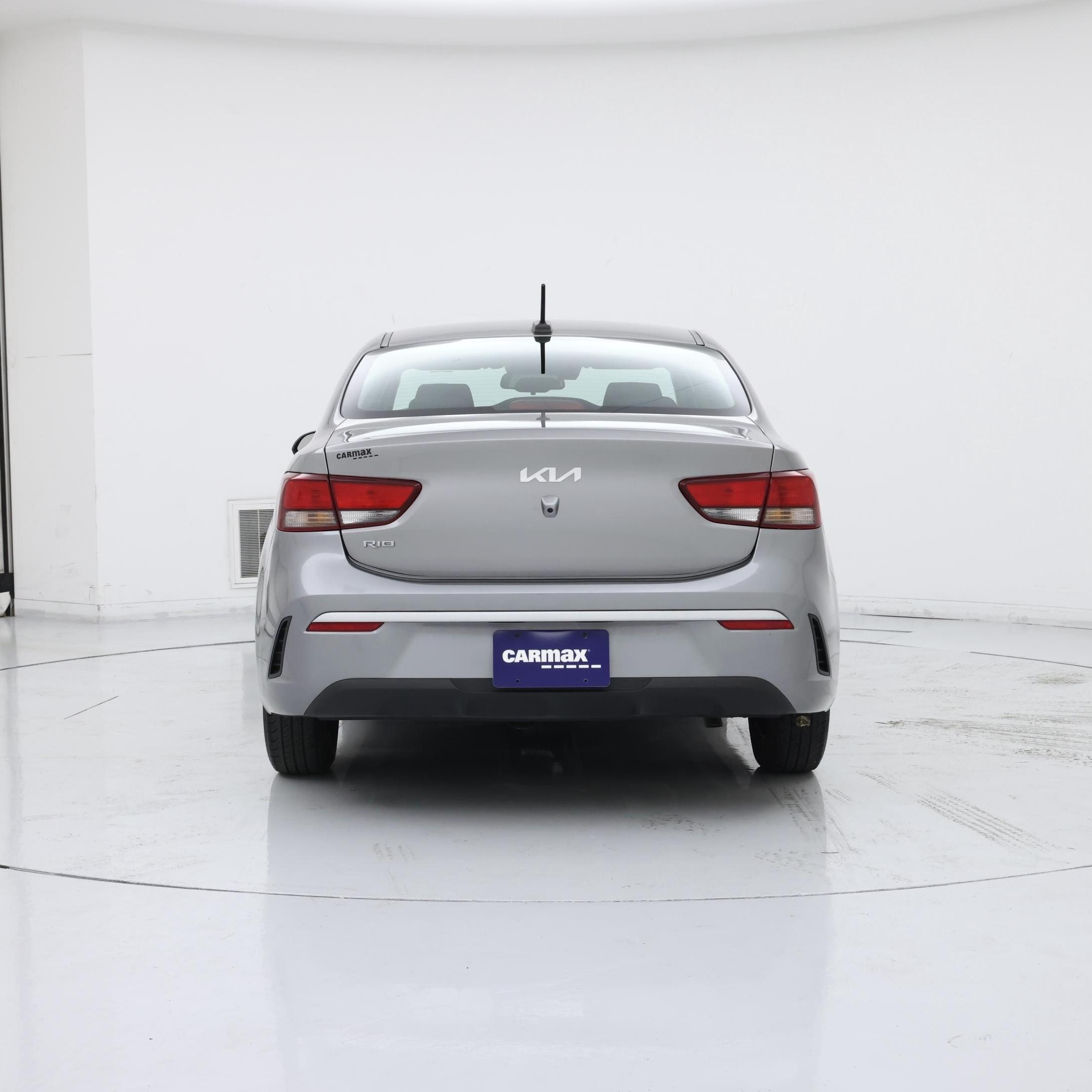 Thumbnail: 2023 Kia Rio - 6