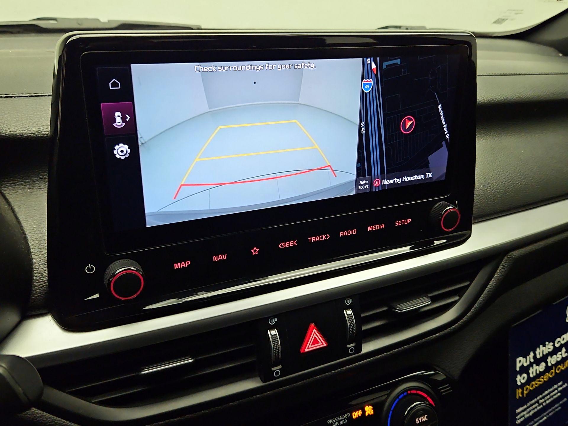 Thumbnail: 2023 Kia Forte - 15