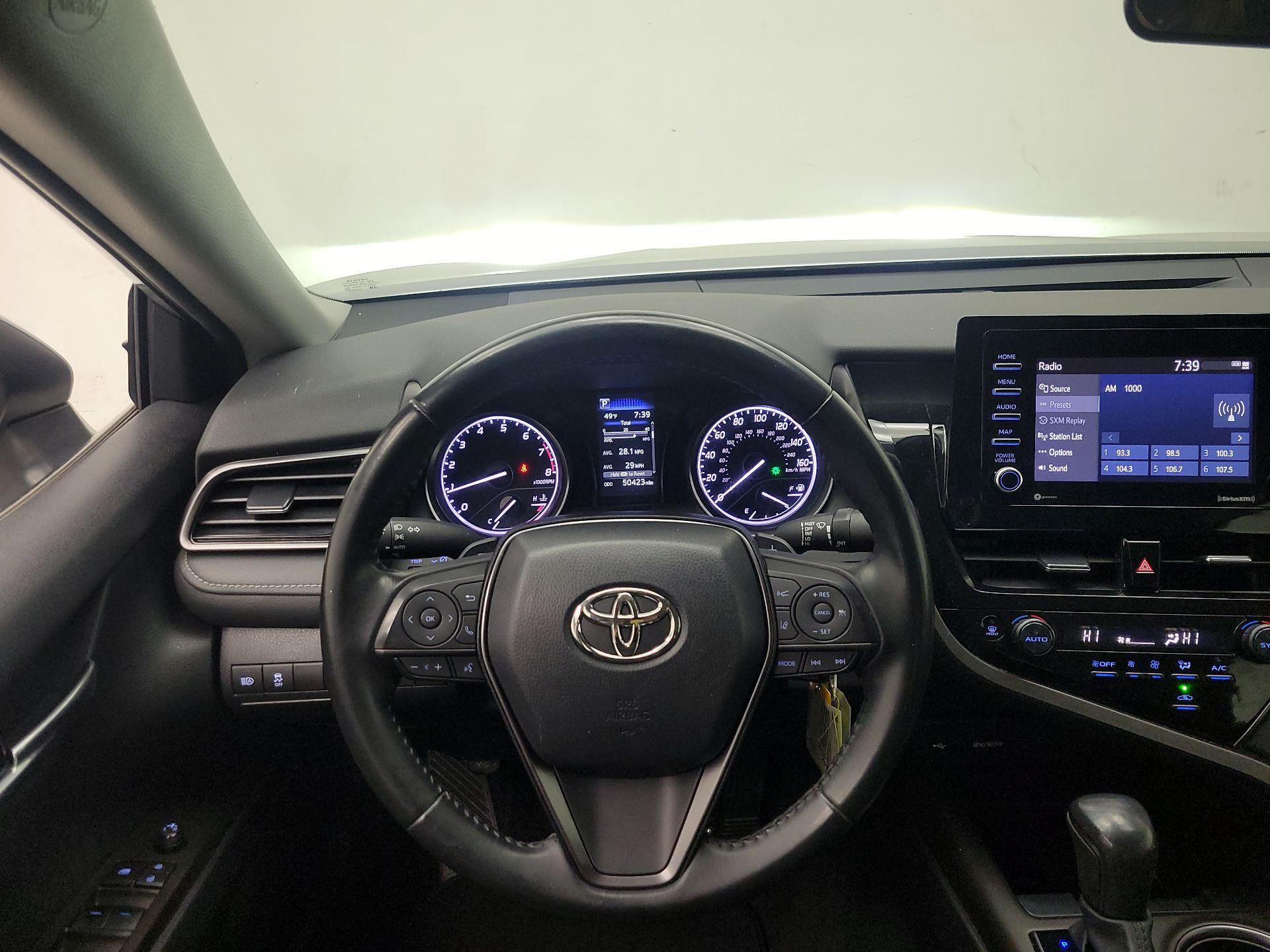 Thumbnail: 2023 Toyota Camry - 10