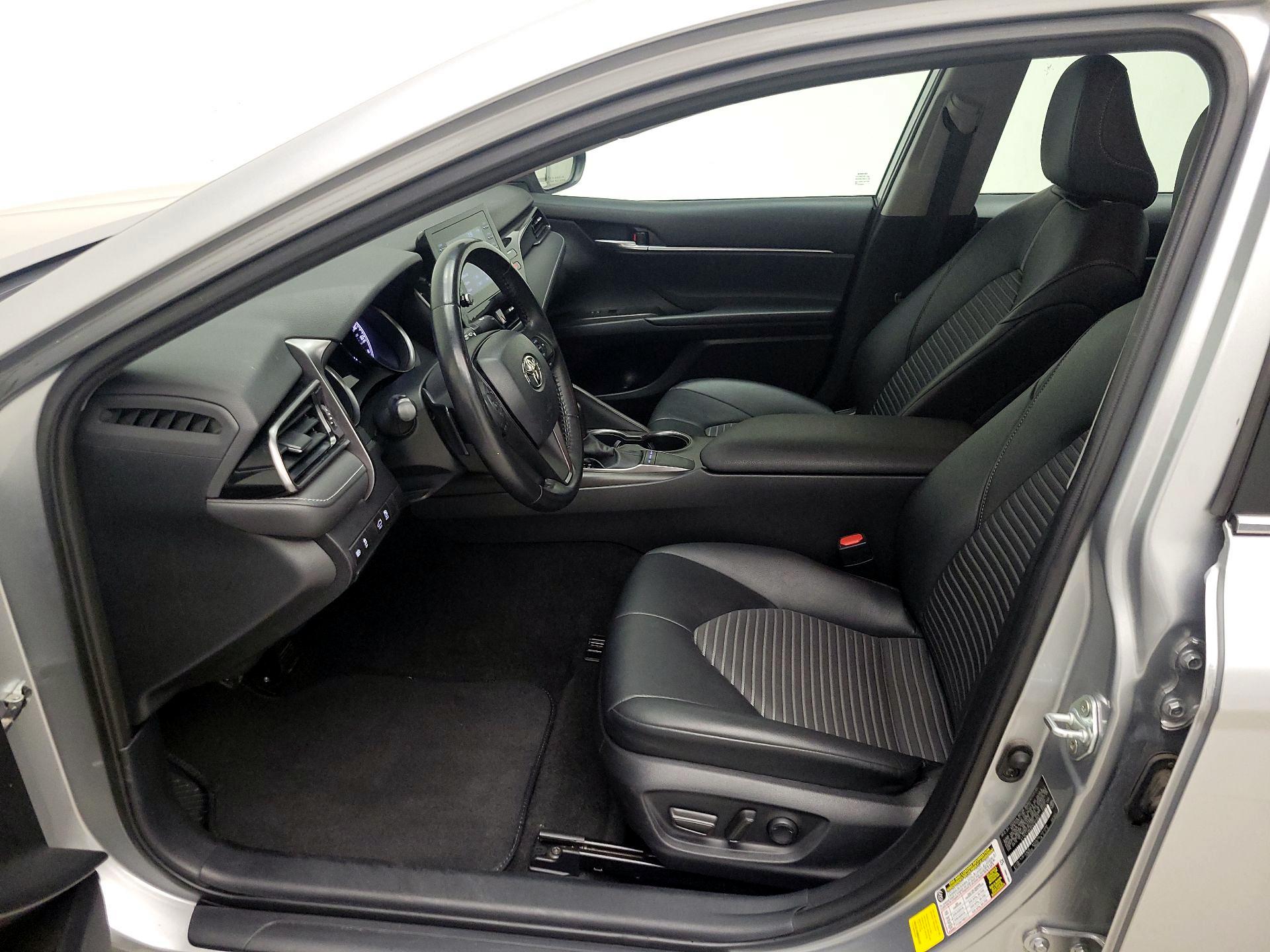 Thumbnail: 2023 Toyota Camry - 11