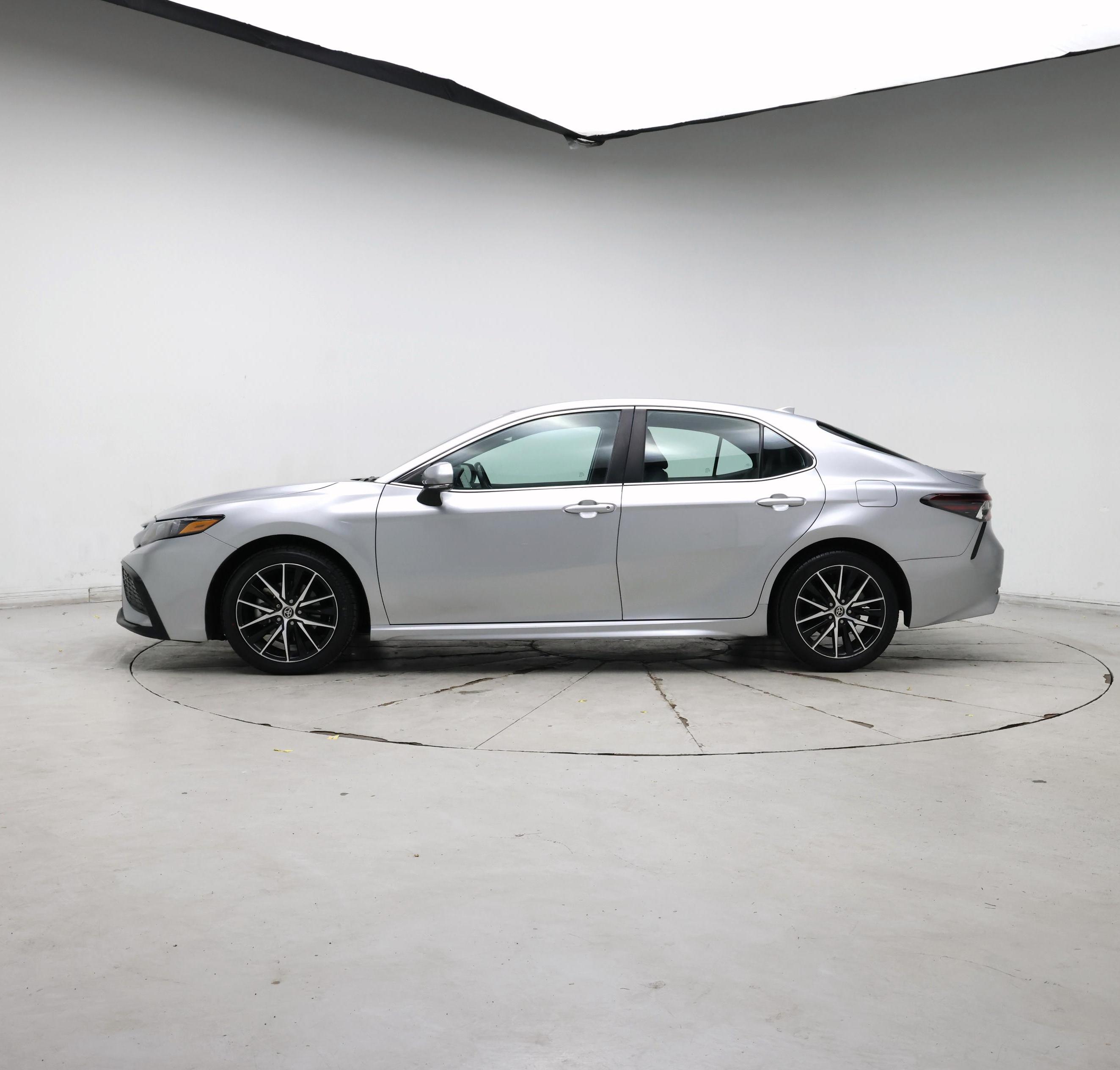 Thumbnail: 2023 Toyota Camry - 3