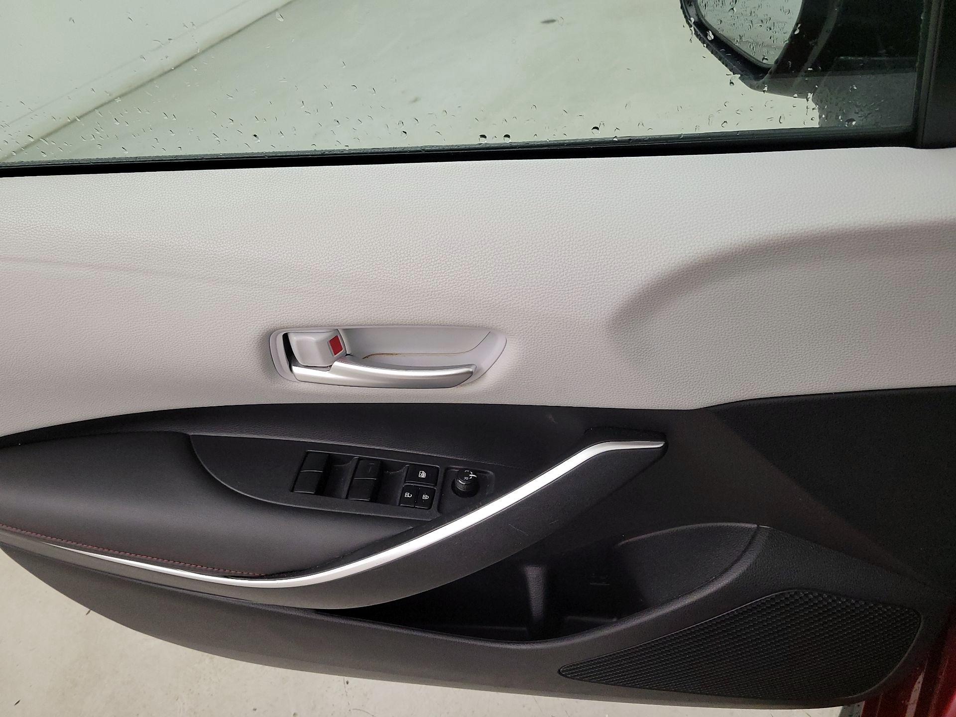 Thumbnail: 2023 Toyota Corolla - 12