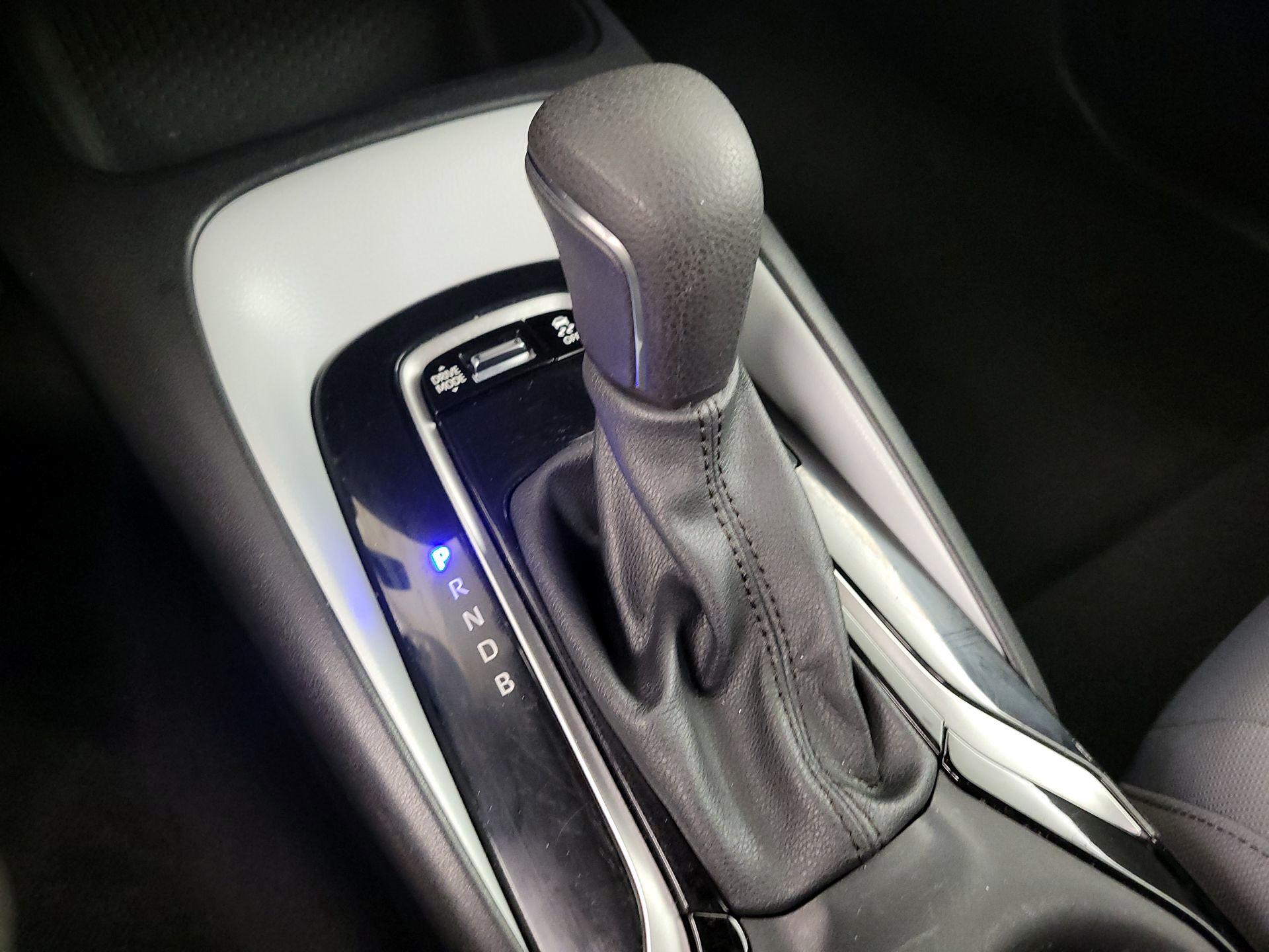 Thumbnail: 2023 Toyota Corolla - 17